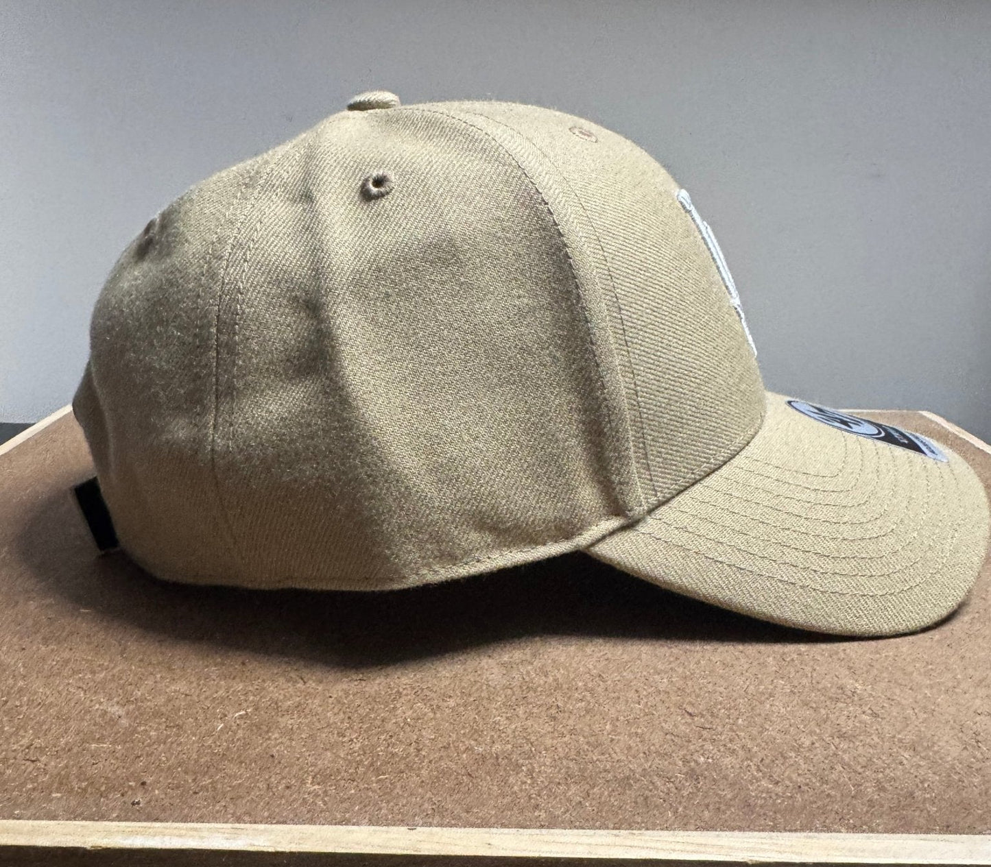 ‘47 Los Angeles Dodgers MVP Adjustable Hat MLB - Khaki/White - ExclusiveCrowns
