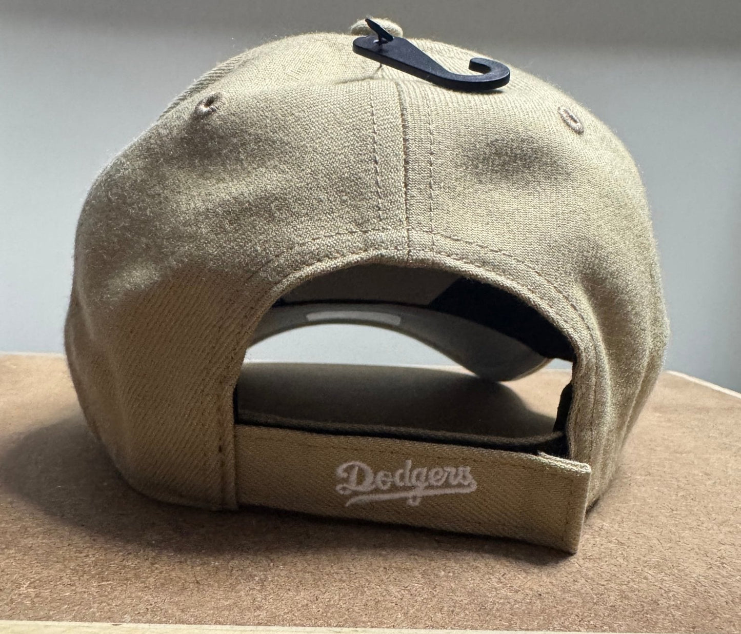 ‘47 Los Angeles Dodgers MVP Adjustable Hat MLB - Khaki/White - ExclusiveCrowns