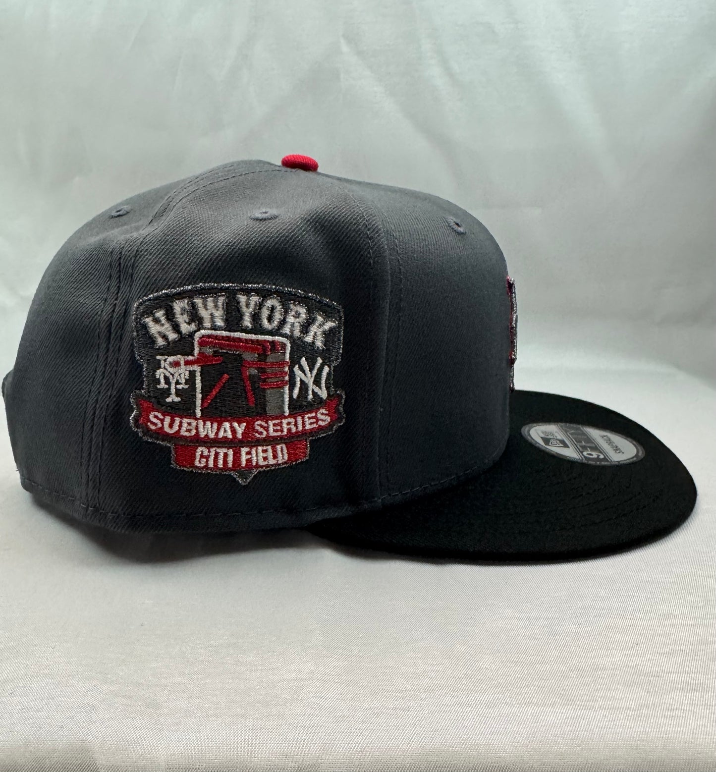 New Era 9FIFTY Snapback – New York Mets Paint Splatter Logo – 2000 Subway Series Turnstile Patch