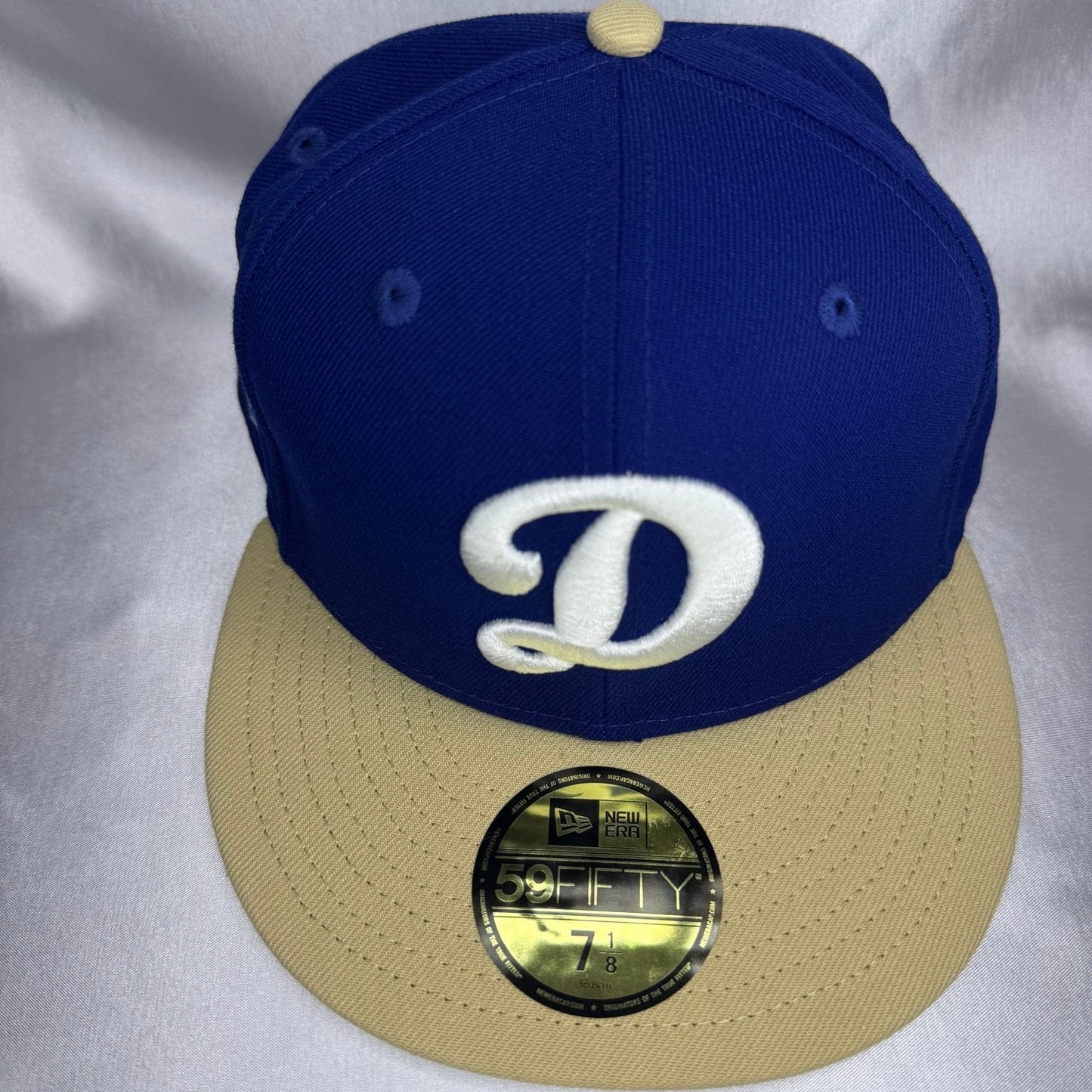 Lids HD Exclusive New Era 59FIFTY Los Angeles Dodgers Fitted 7 1/8 - ExclusiveCrowns