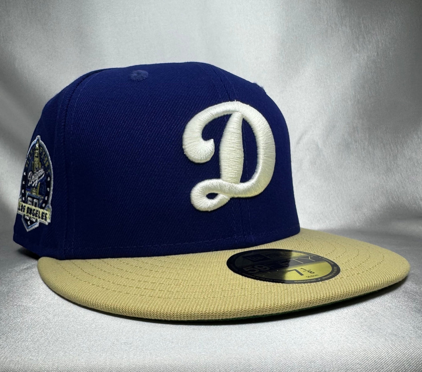 Lids HD Exclusive New Era 59FIFTY Los Angeles Dodgers Fitted 7 1/8 - ExclusiveCrowns