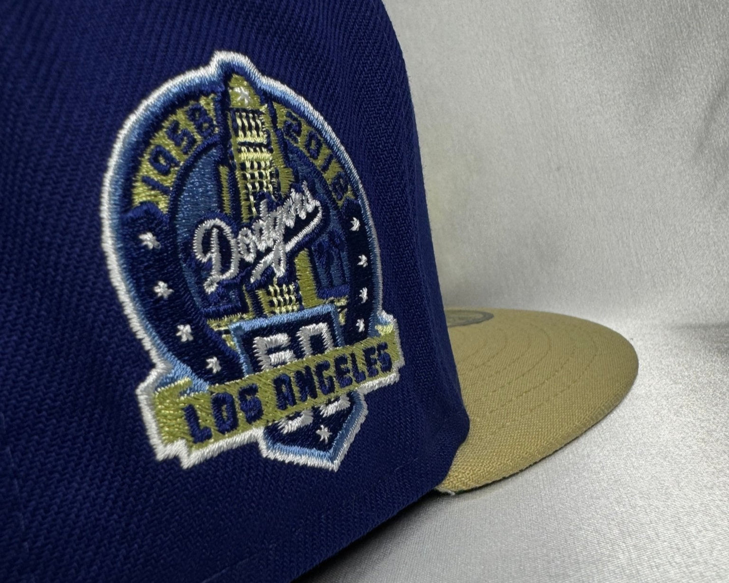 Lids HD Exclusive New Era 59FIFTY Los Angeles Dodgers Fitted 7 1/8 - ExclusiveCrowns