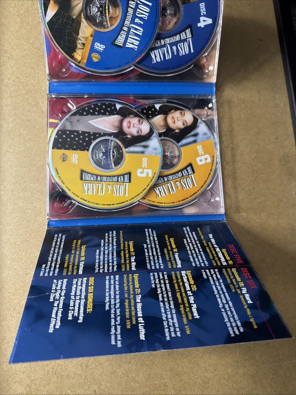 Lois & Clark: The New Adventures of Superman: Season 1 - DVD - VERY GOOD - ExclusiveCrowns