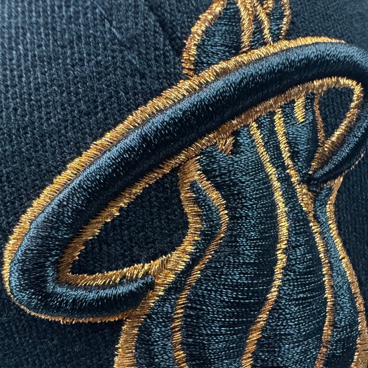 Mitchell & Ness Miami Heat Cooper Logo Red Line - ExclusiveCrowns