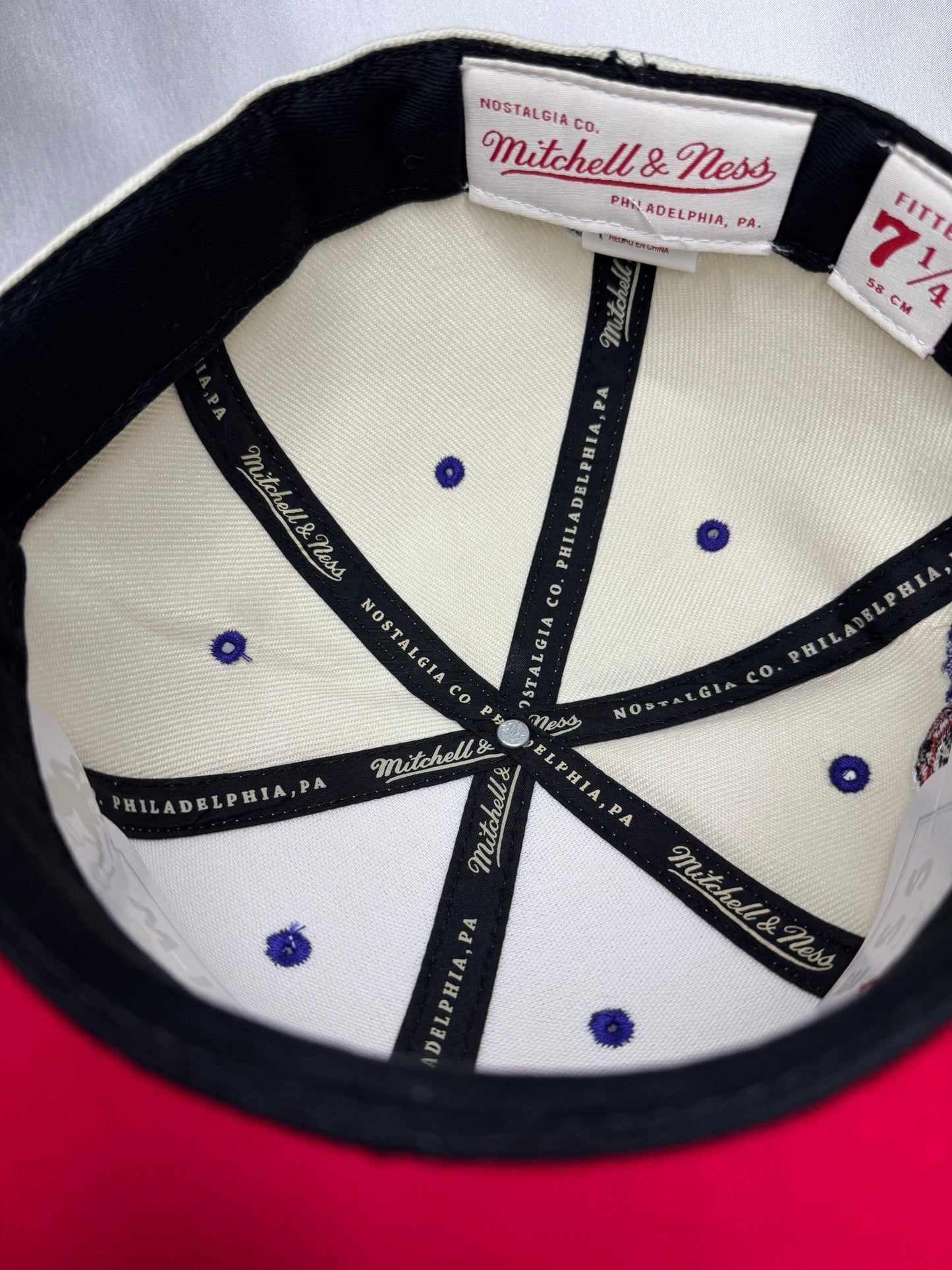 Mitchell & Ness Toronto Raptors Hardwood Classics Fitted 7 1/4 - ExclusiveCrowns