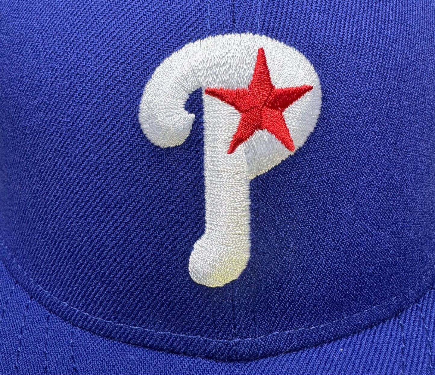 New Era 59 FIFTY Philadelphia Phillies Fitted 7 1/2 - ExclusiveCrowns