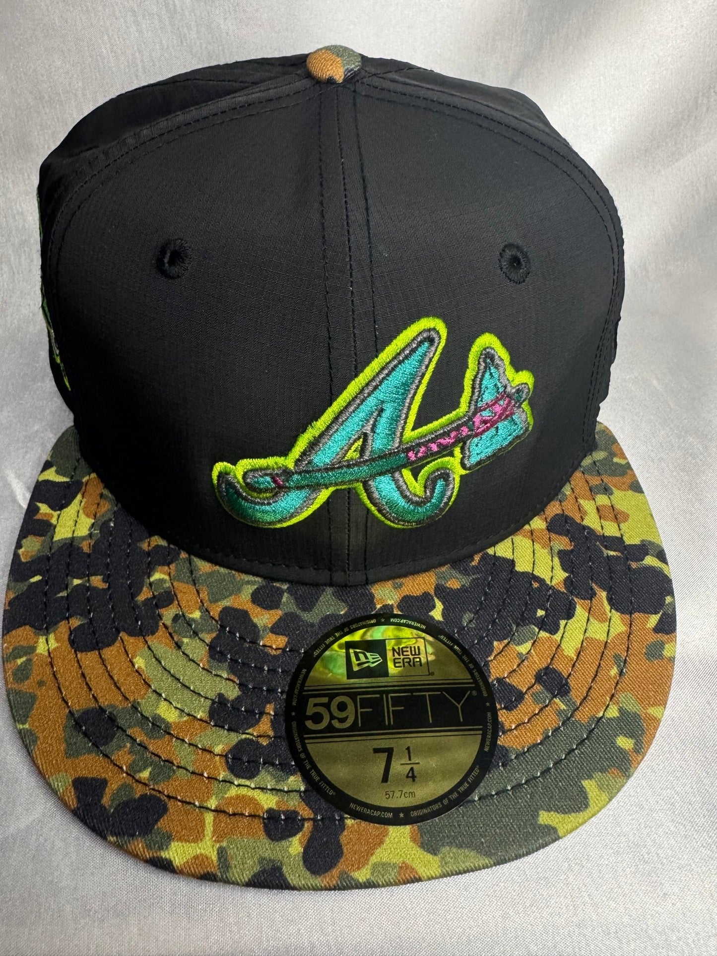 New Era 59FIFTY Atlanta Braves Fitted 7 1/4 - ExclusiveCrowns
