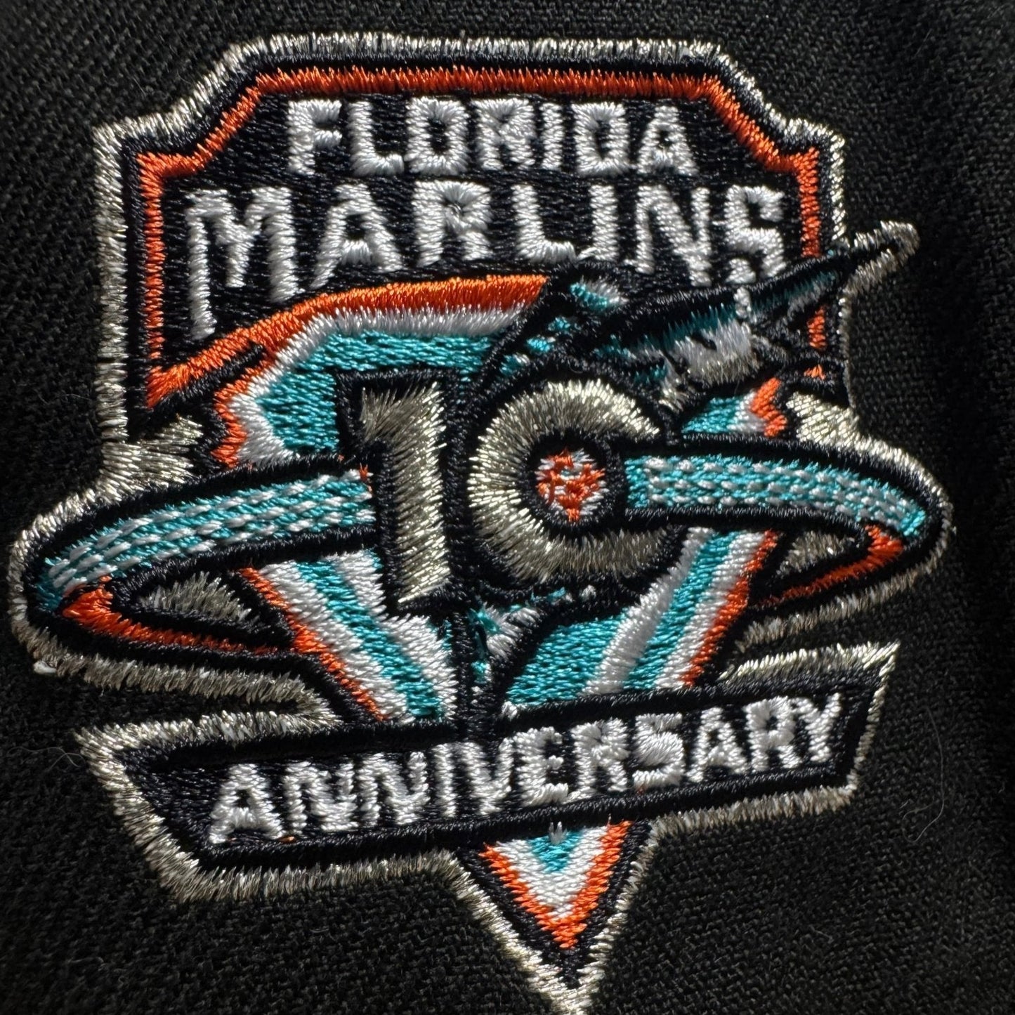 New Era 59FIFTY Black Dome Miami Marlins Fitted 7 1/4 - ExclusiveCrowns