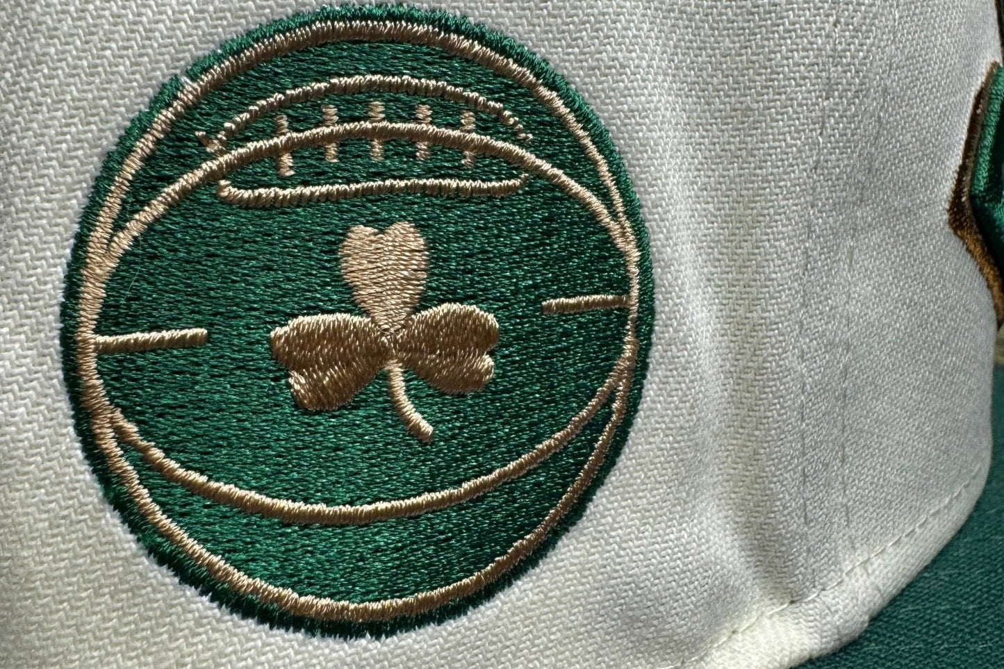 New Era 59FIFTY Boston Celtics Fitted 7 3/8 - ExclusiveCrowns