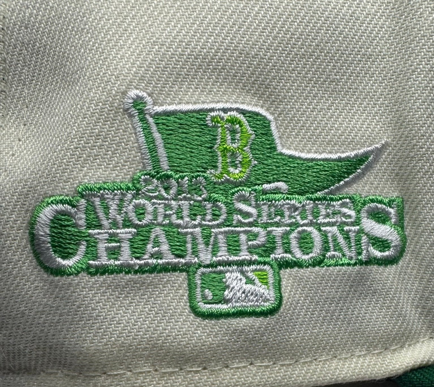 New Era 59FIFTY Boston Red Sox Fitted 7 1/4 - ExclusiveCrowns