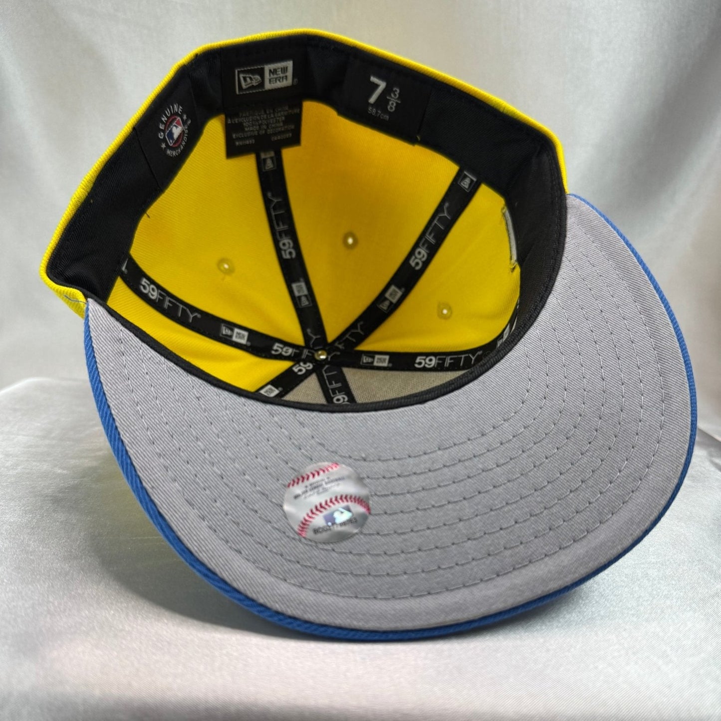 New Era 59FIFTY Boston Red Sox Fitted 7 3/8 - ExclusiveCrowns
