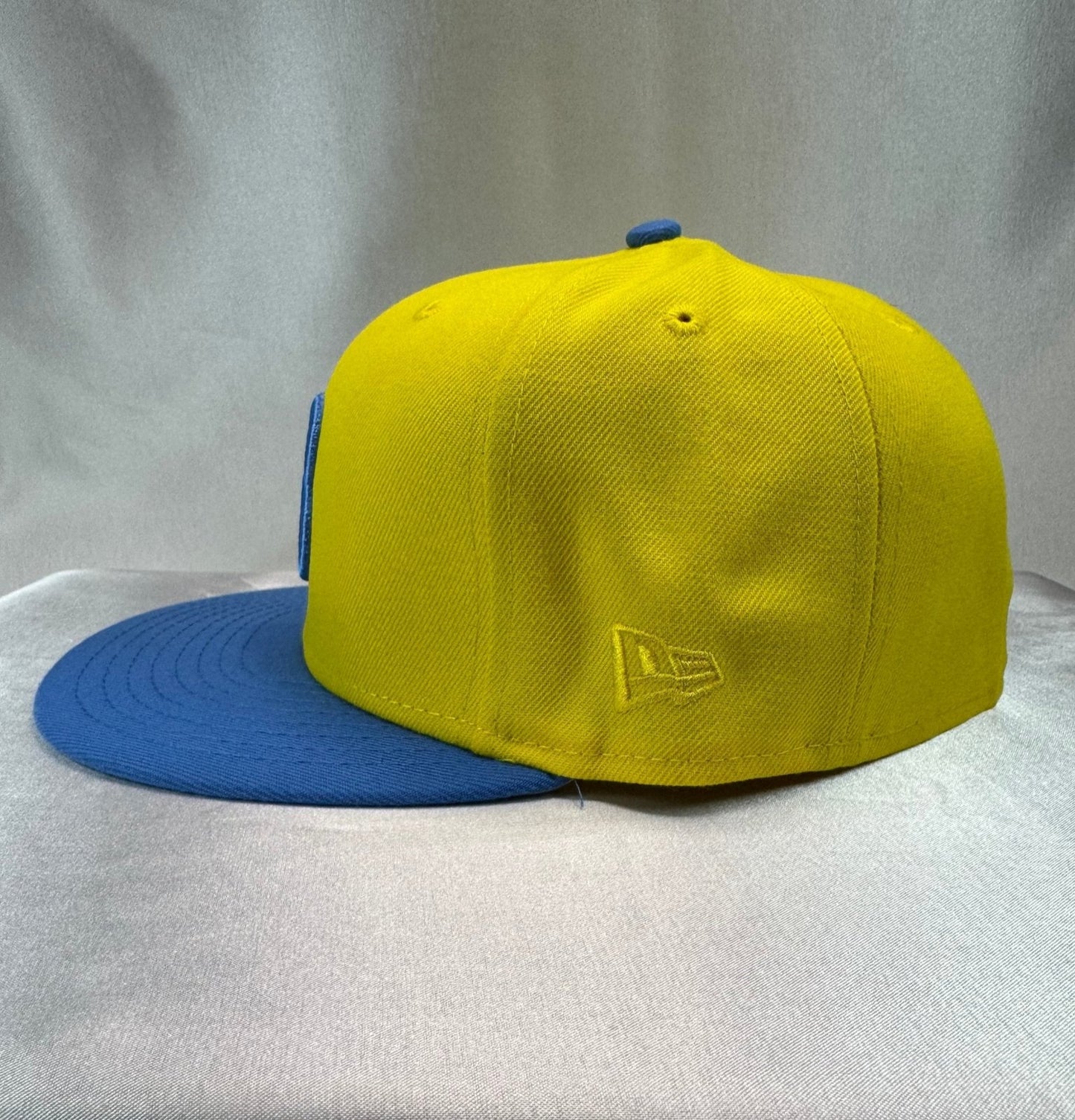 New Era 59FIFTY Boston Red Sox Fitted 7 3/8 - ExclusiveCrowns