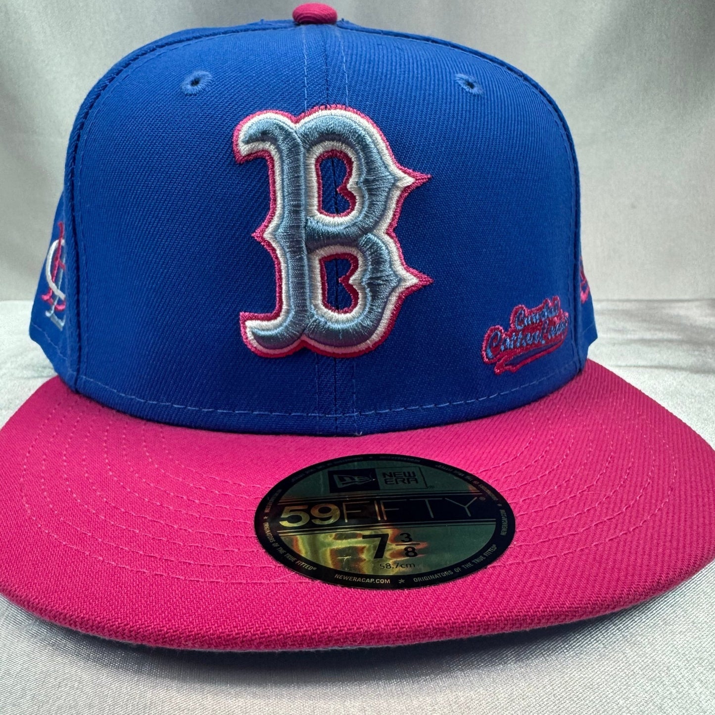 New Era 59FIFTY Boston Red Sox Fitted 7 3/8 (No Pin Included) - ExclusiveCrowns