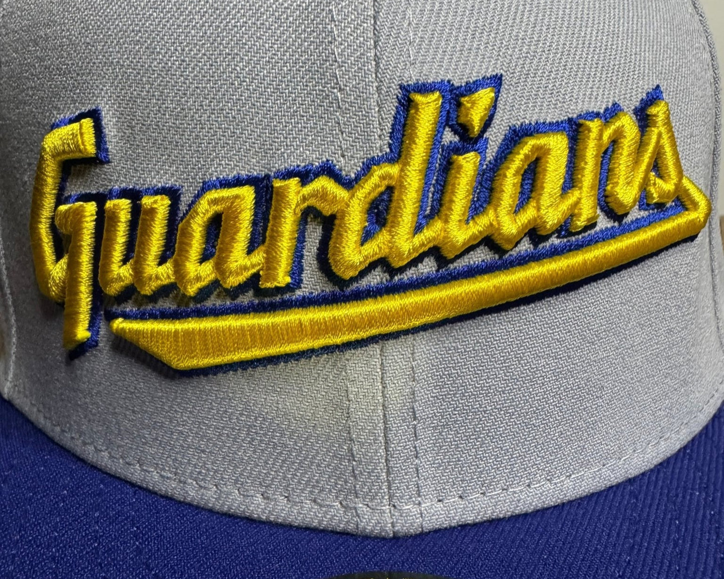 New Era 59FIFTY Cleveland Guardians Fitted 7 1/8 - ExclusiveCrowns