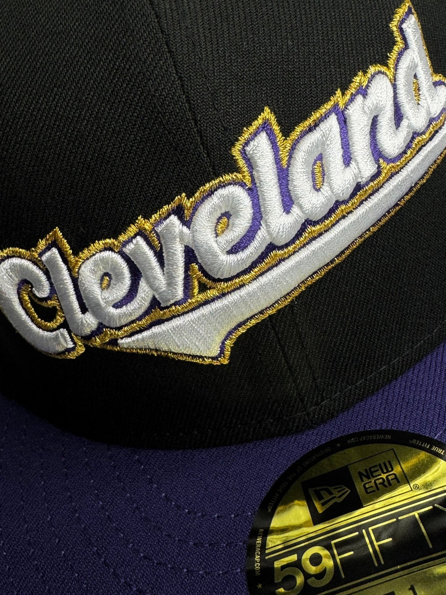 New Era 59FIFTY Cleveland Guardians Fitted 7 1/8 - ExclusiveCrowns