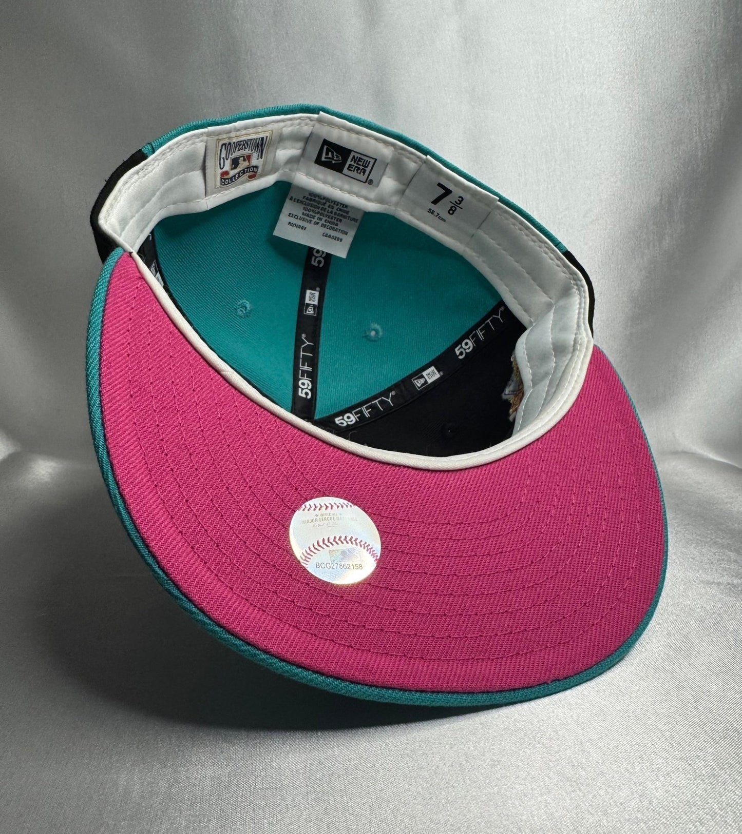 New Era 59FIFTY Los Angeles Dodgers Fitted 7 3/8 - ExclusiveCrowns