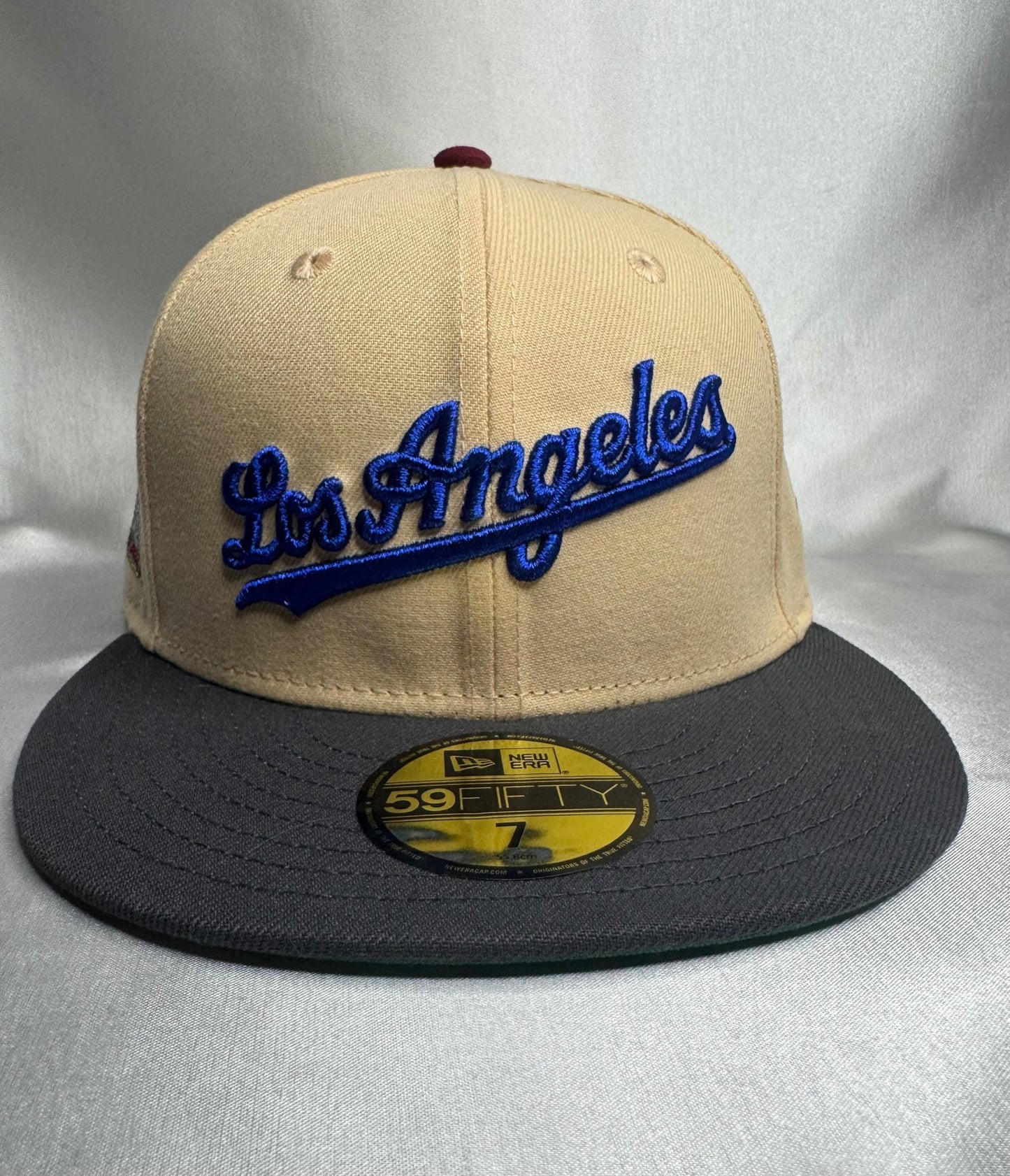 New Era 59FIFTY Los Angeles Dodgers Fitted 7 - ExclusiveCrowns