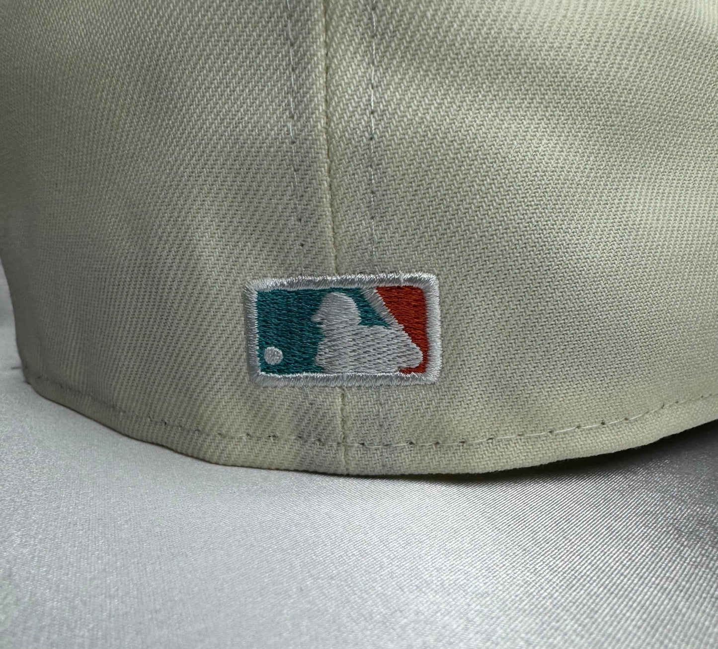 New Era 59FIFTY New York Mets Fitted 7 1/2 - ExclusiveCrowns