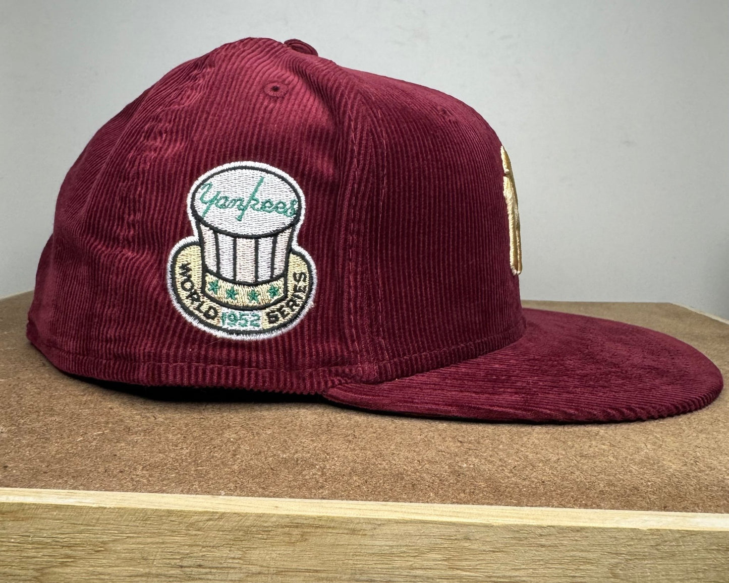 New Era 59FIFTY New York Yankees Fitted 7 5/8 - ExclusiveCrowns