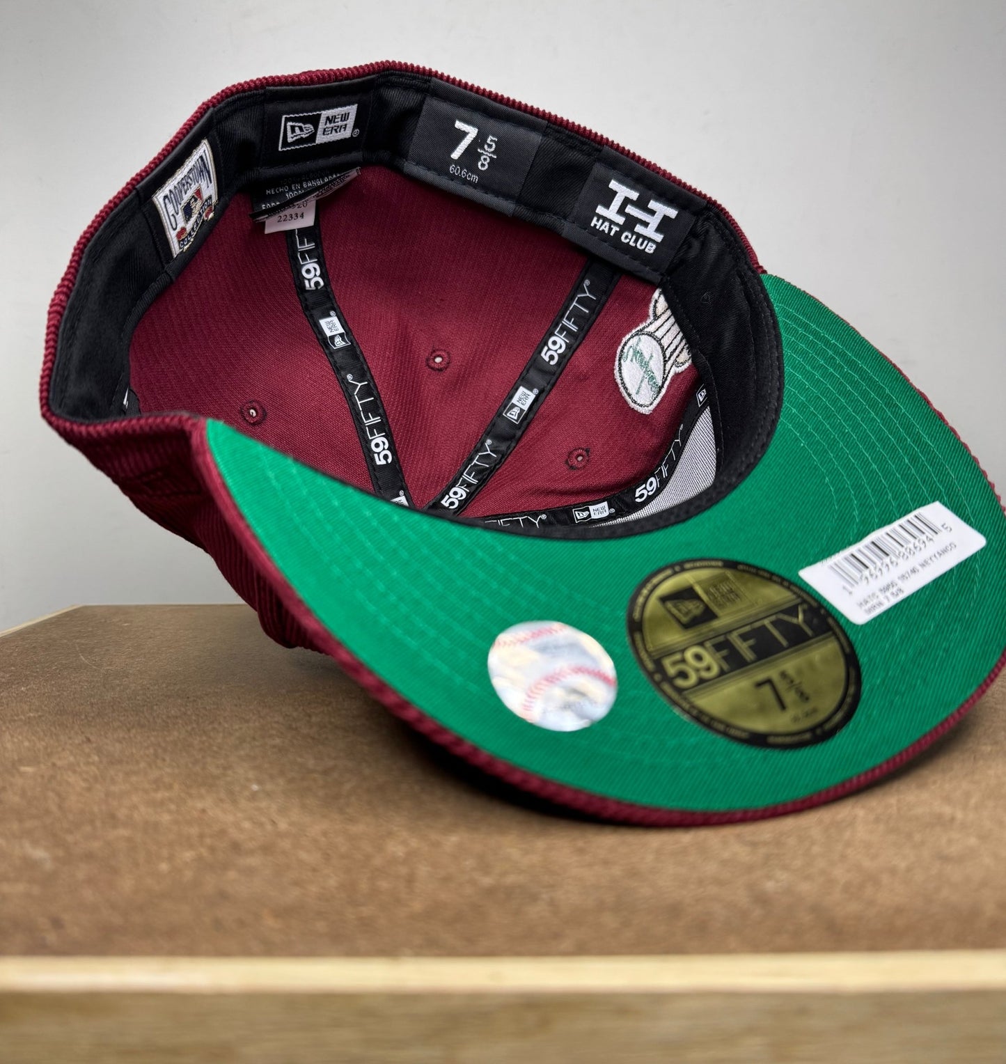 New Era 59FIFTY New York Yankees Fitted 7 5/8 - ExclusiveCrowns