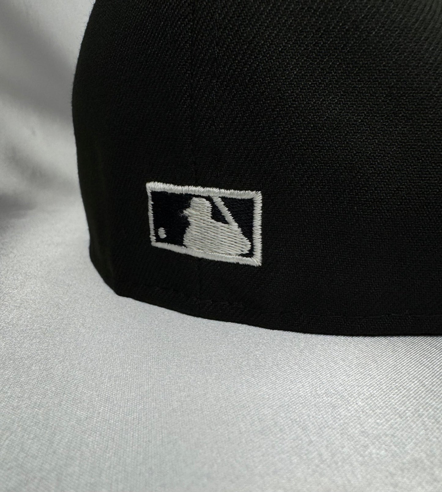 New Era 59FIFTY Pittsburg Pirates Fitted 7 3/8 - ExclusiveCrowns