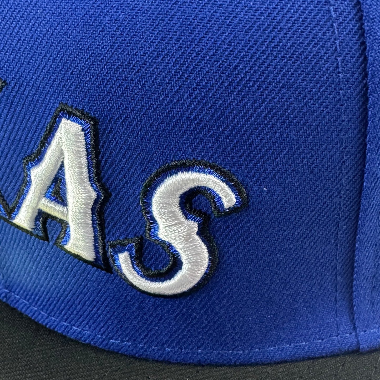 New Era 59FIFTY Texas Rangers Fitted 7 1/4 - ExclusiveCrowns