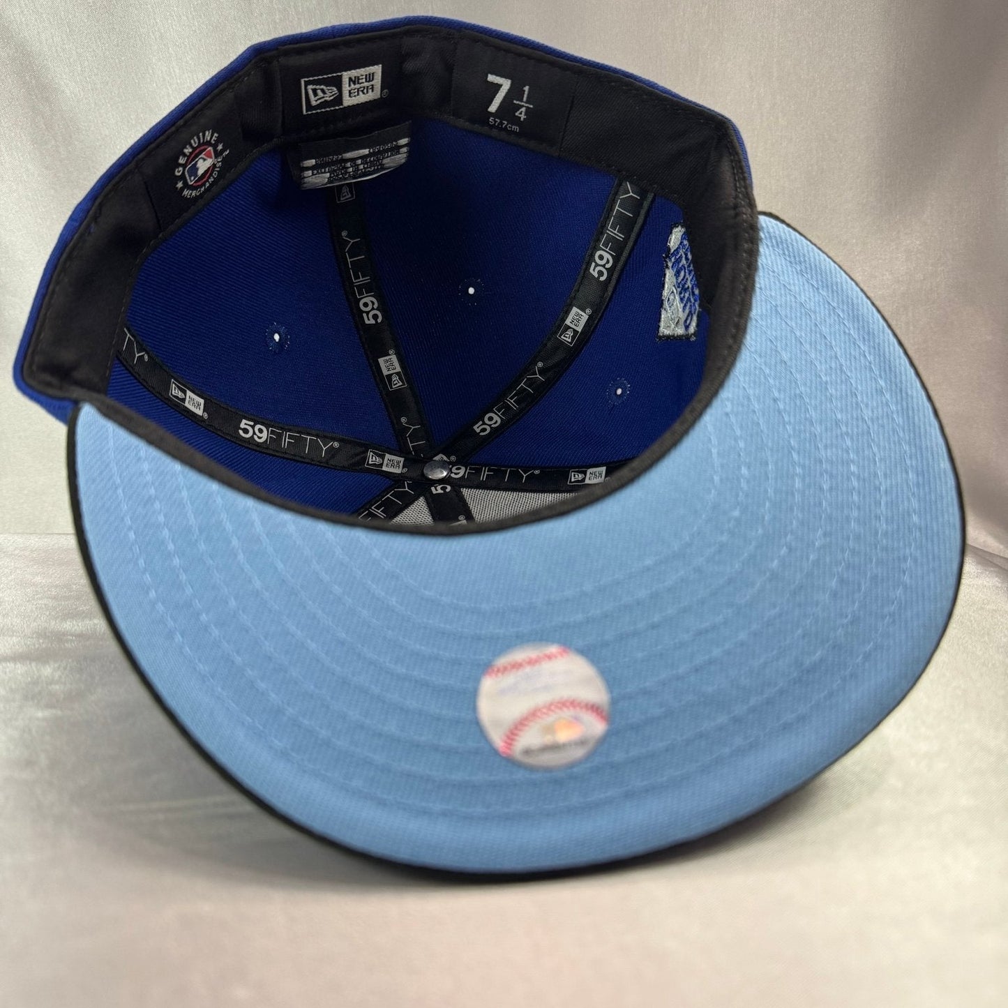 New Era 59FIFTY Texas Rangers Fitted 7 1/4 - ExclusiveCrowns