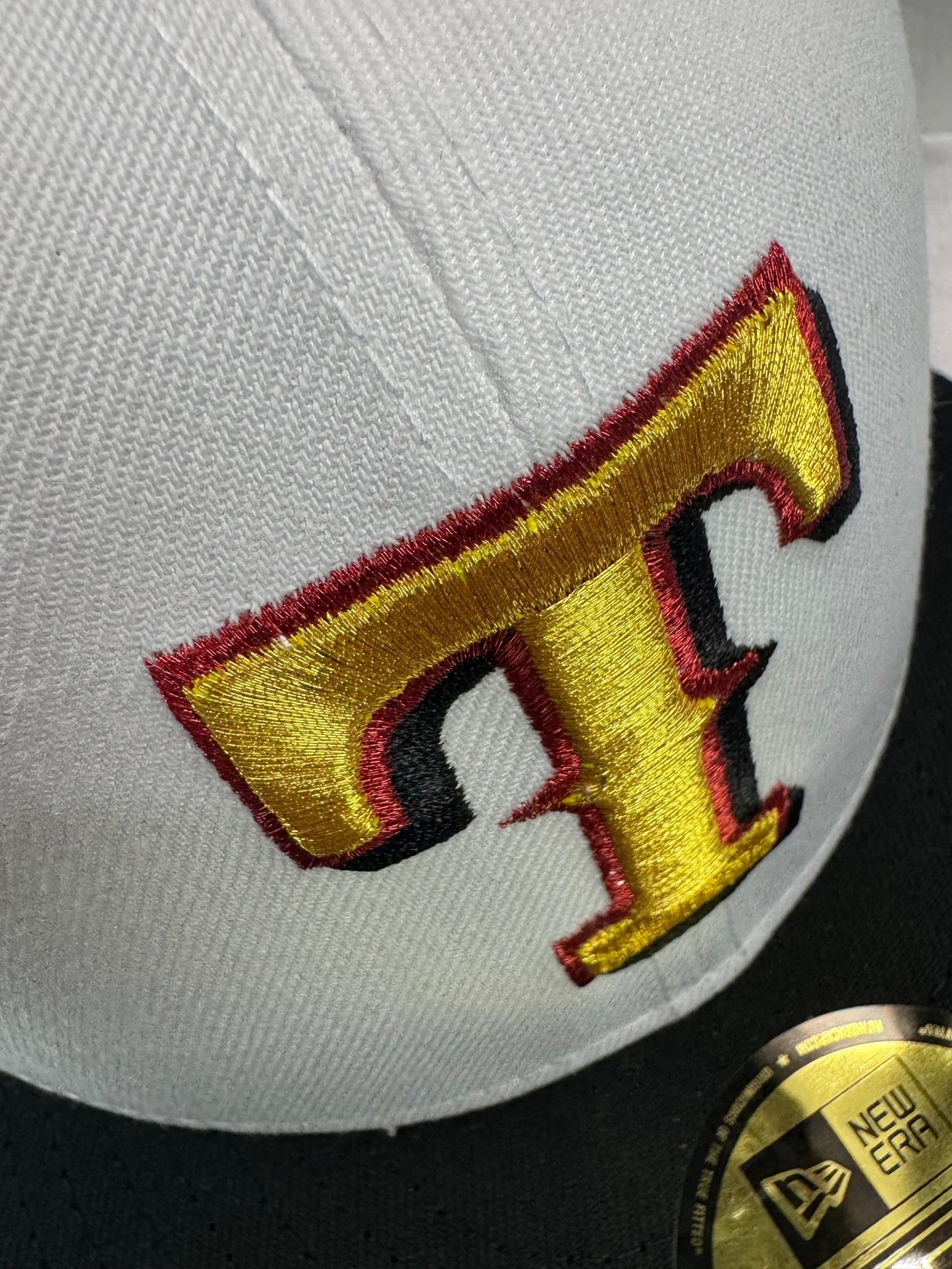New Era 59FIFTY Texas Rangers Fitted 7 3/4 - ExclusiveCrowns