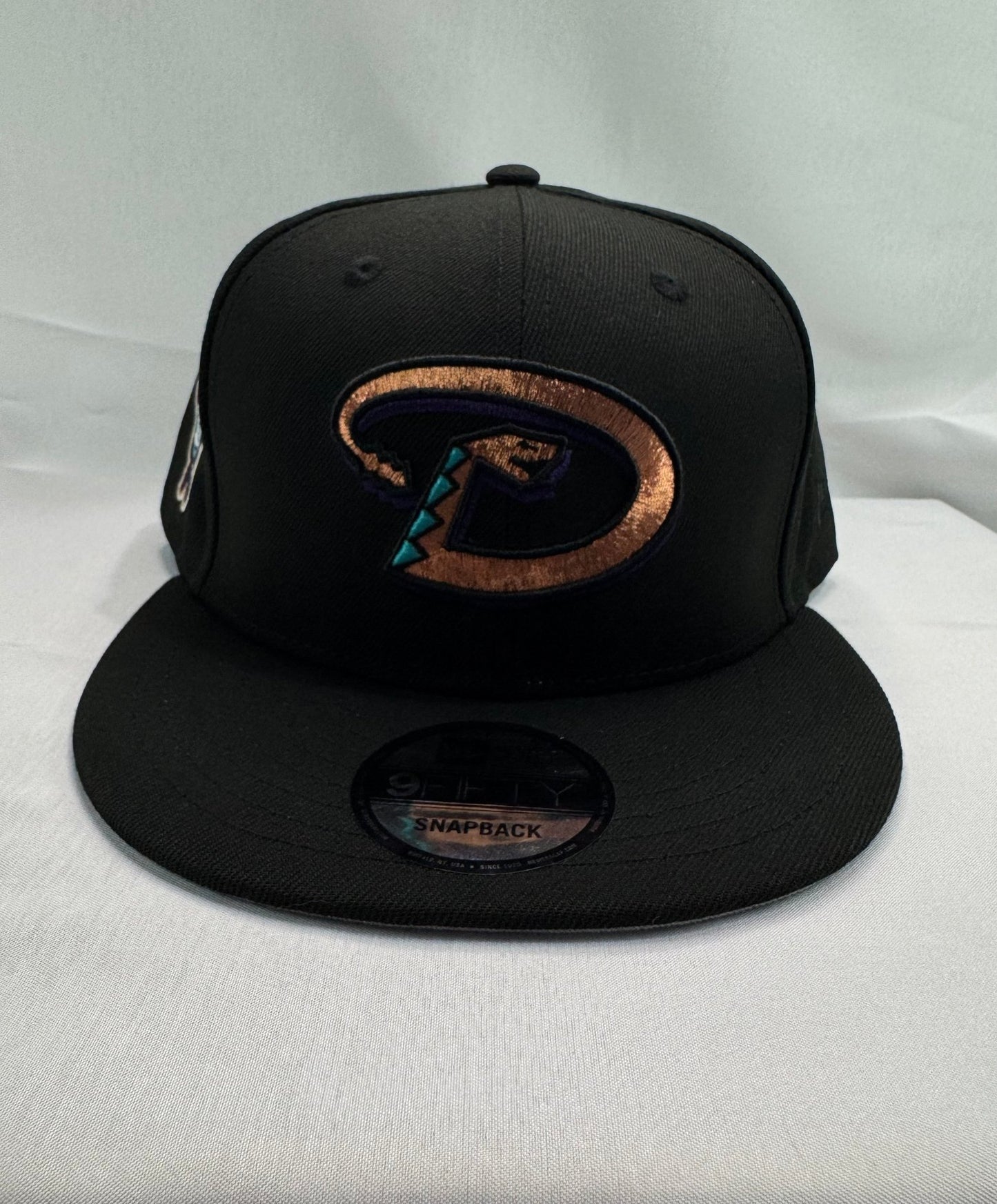 New Era 9Fifty Arizona Diamondbacks Adjustable Snapback - ExclusiveCrowns