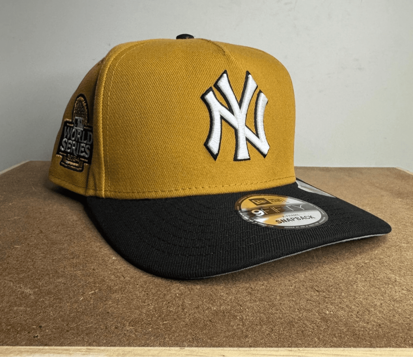 New Era 9FIFTY New York Yankees A - Frame Snapback Adjustable - ExclusiveCrowns