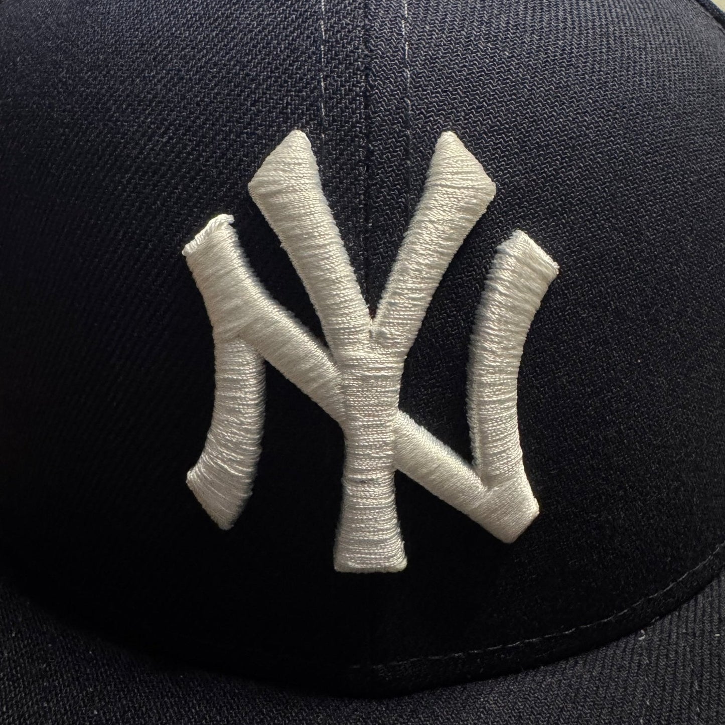 New Era 9FIFTY New York Yankees Adjustable - ExclusiveCrowns