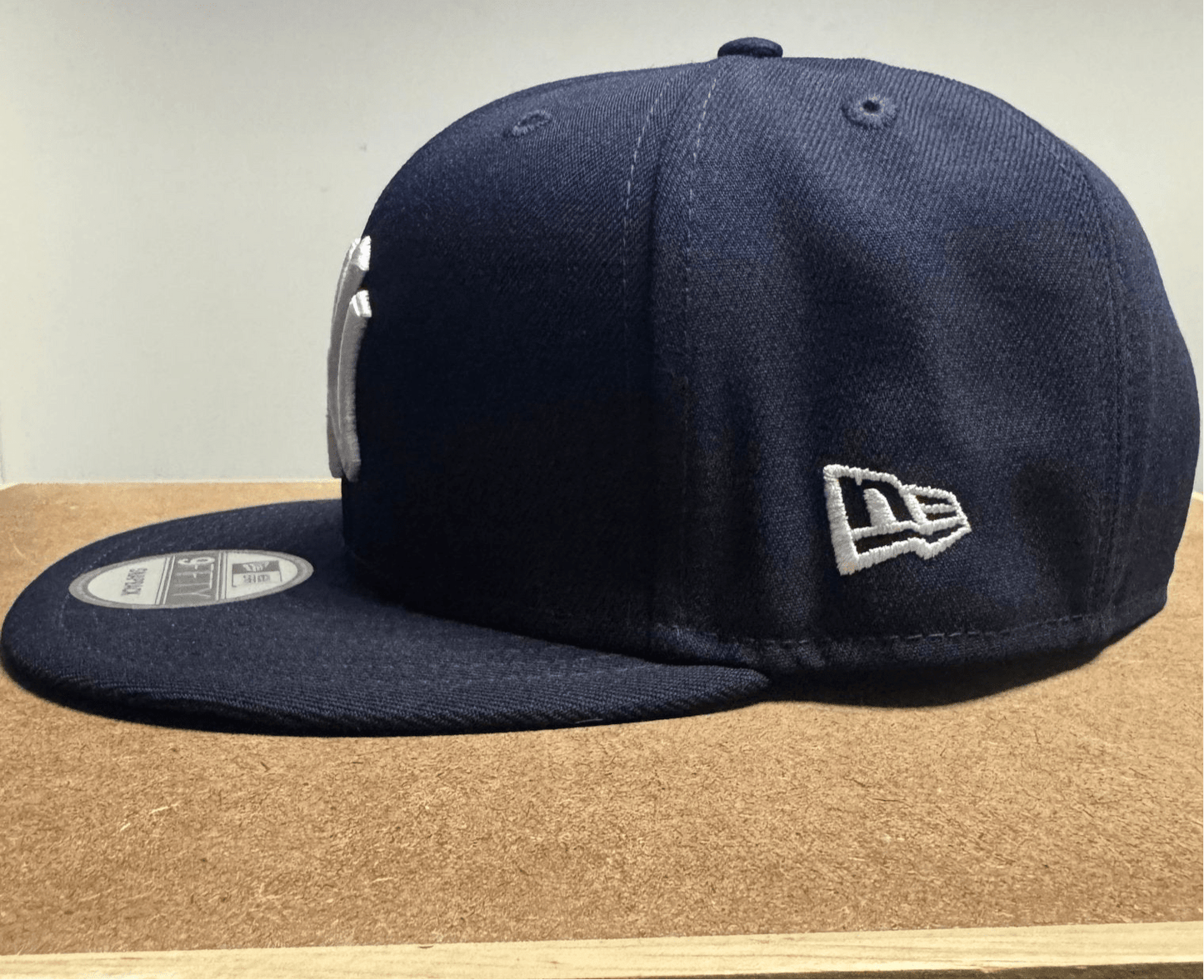 New Era 9FIFTY New York Yankees Adjustable - ExclusiveCrowns