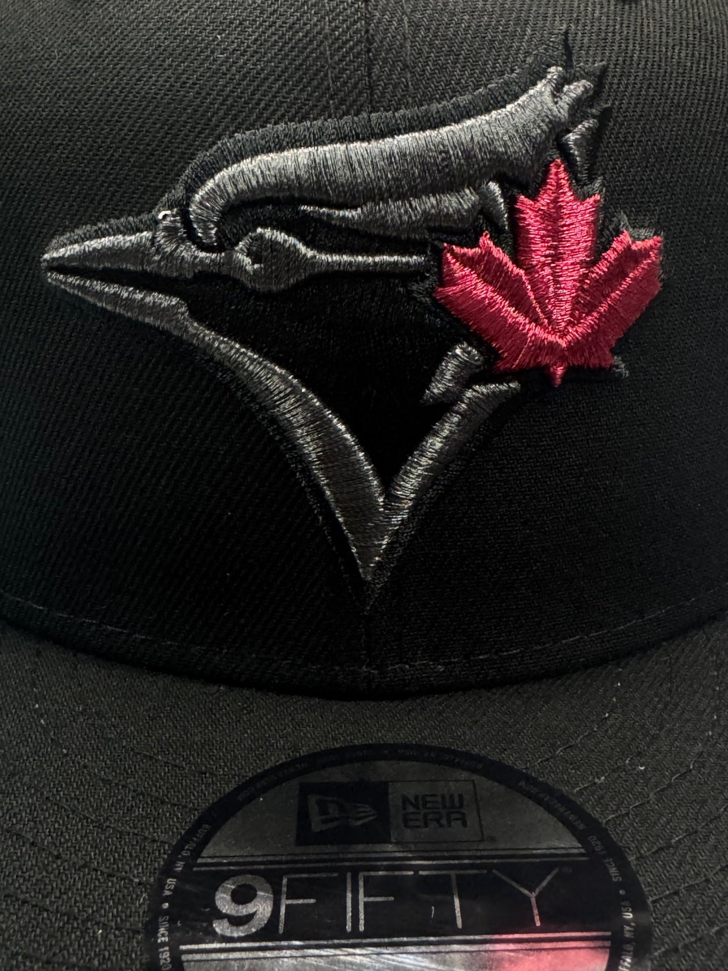 New Era 9Fifty Toronto Blue Jays Adjustable Snapback - ExclusiveCrowns