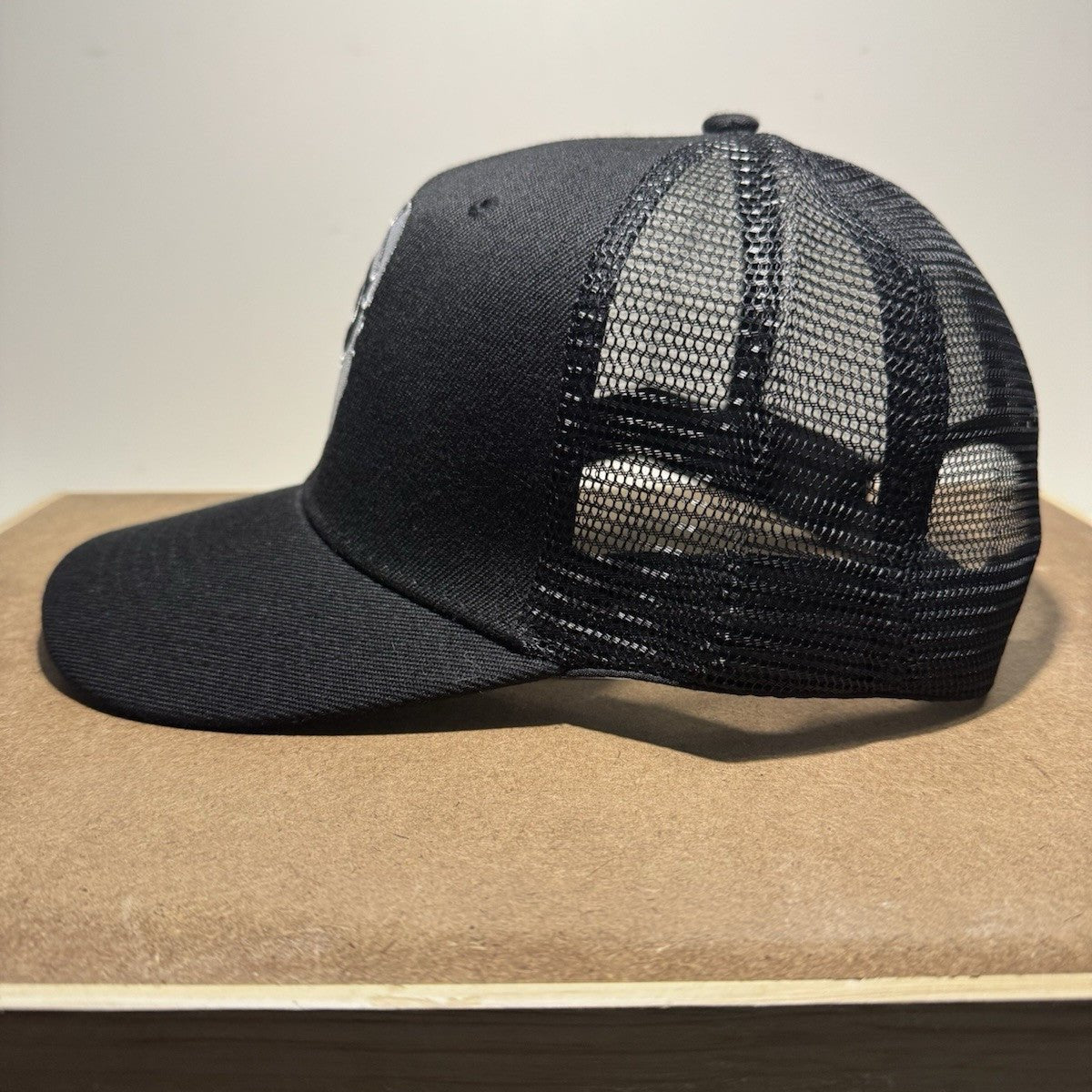 Trucker Hat with Bearded Man Design - Black & White - ExclusiveCrowns