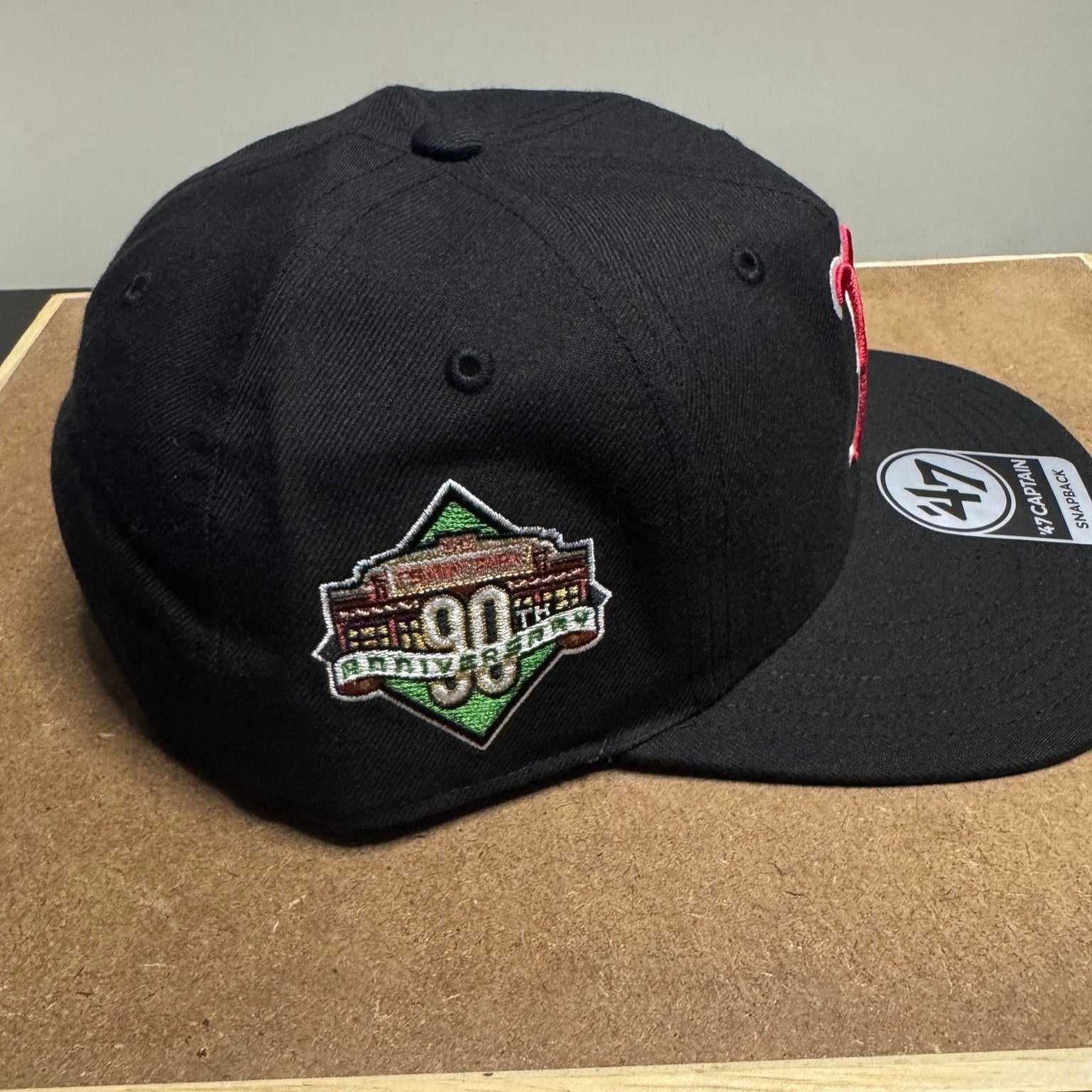 ‘47 Brand Black Dome Sureshot Captain Boston Red Sox Adjustable Hat - Black - ExclusiveCrowns