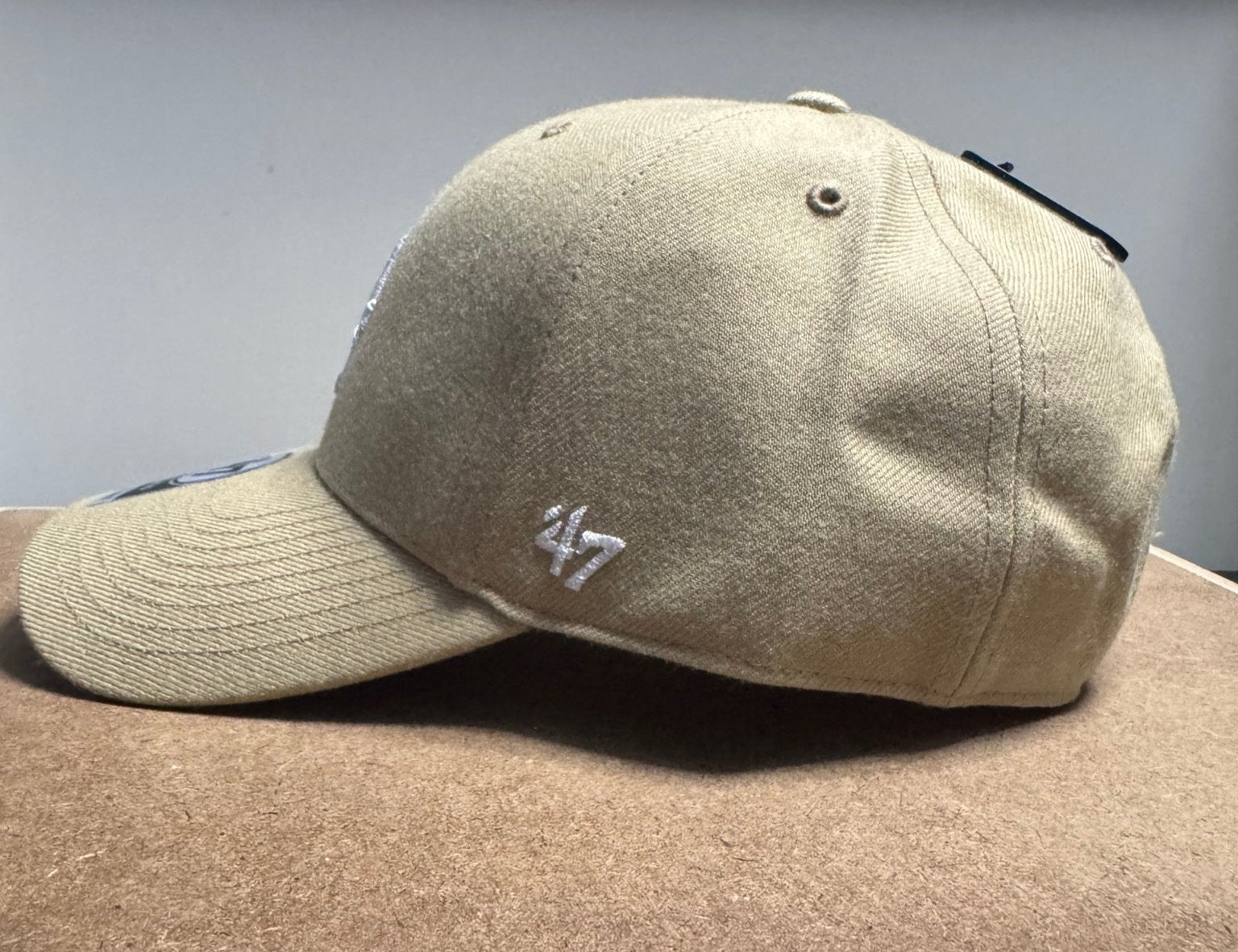 ‘47 Los Angeles Dodgers MVP Adjustable Hat MLB - Khaki/White - ExclusiveCrowns
