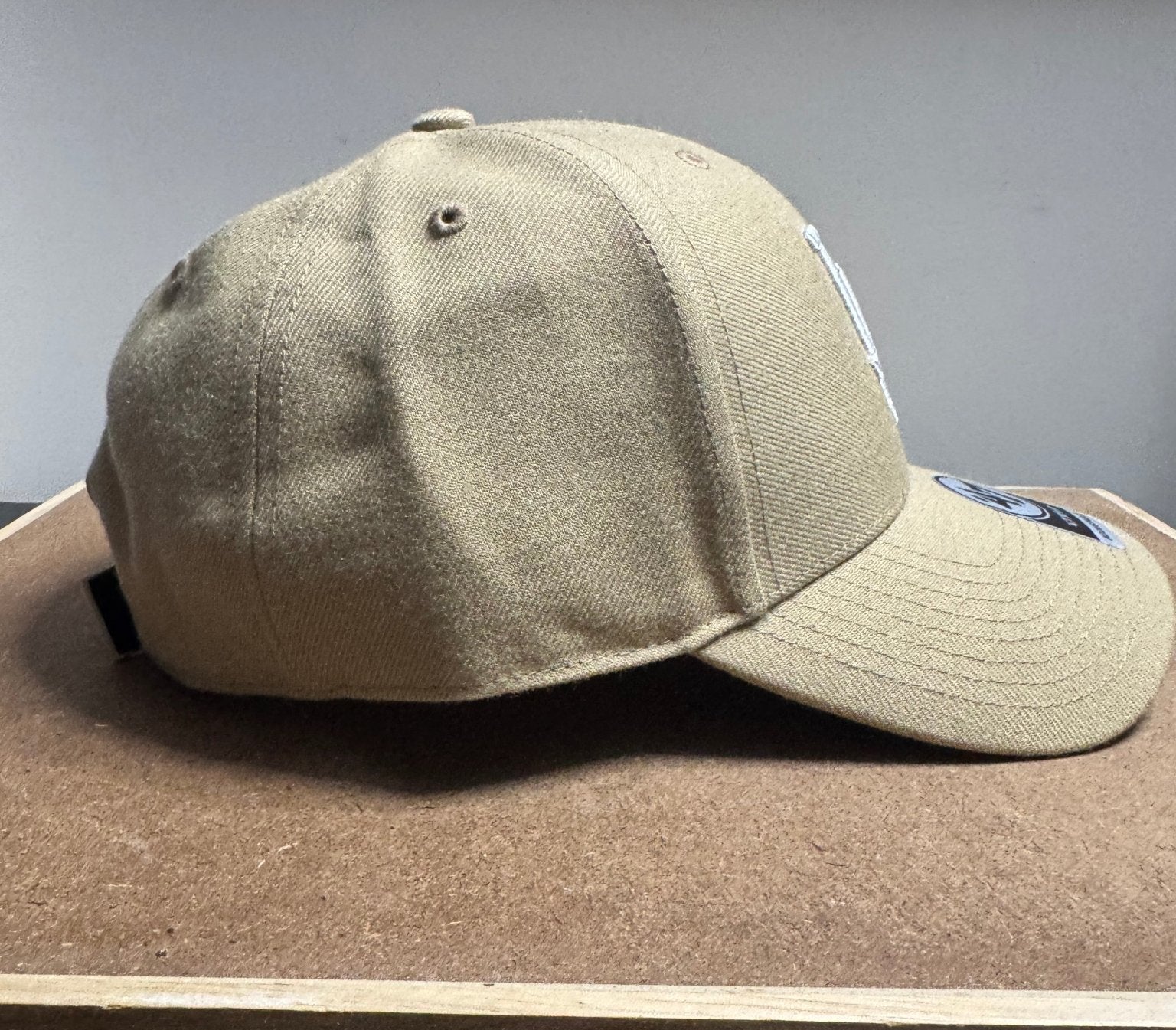 ‘47 Los Angeles Dodgers MVP Adjustable Hat MLB - Khaki/White - ExclusiveCrowns