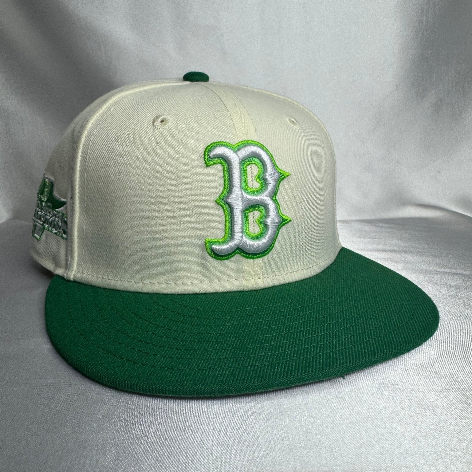 New Era 59FIFTY Boston Red Sox Fitted 7 1/4 - ExclusiveCrowns