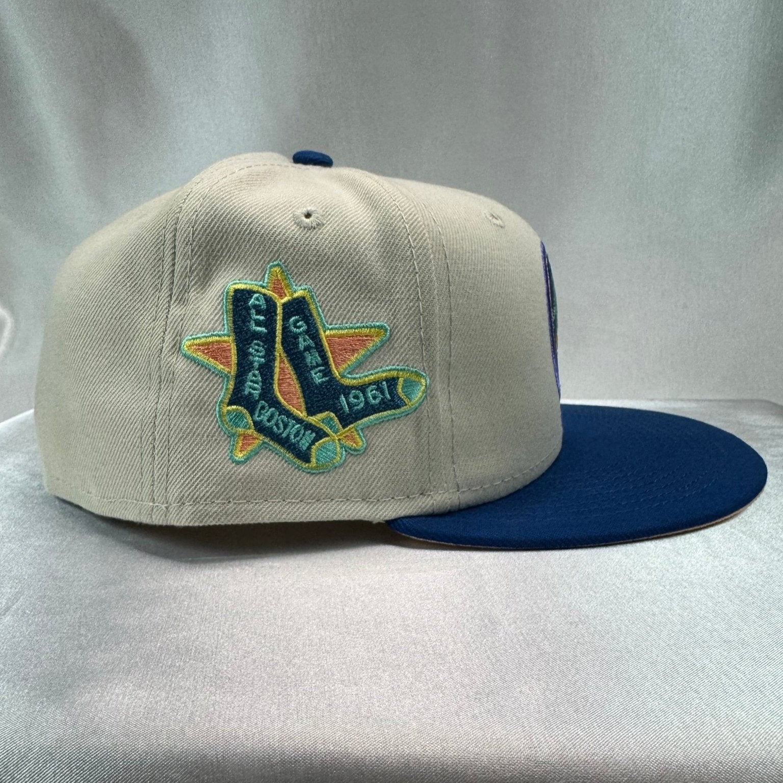 New Era 59FIFTY Boston Red Sox Fitted 7 3/8 - ExclusiveCrowns