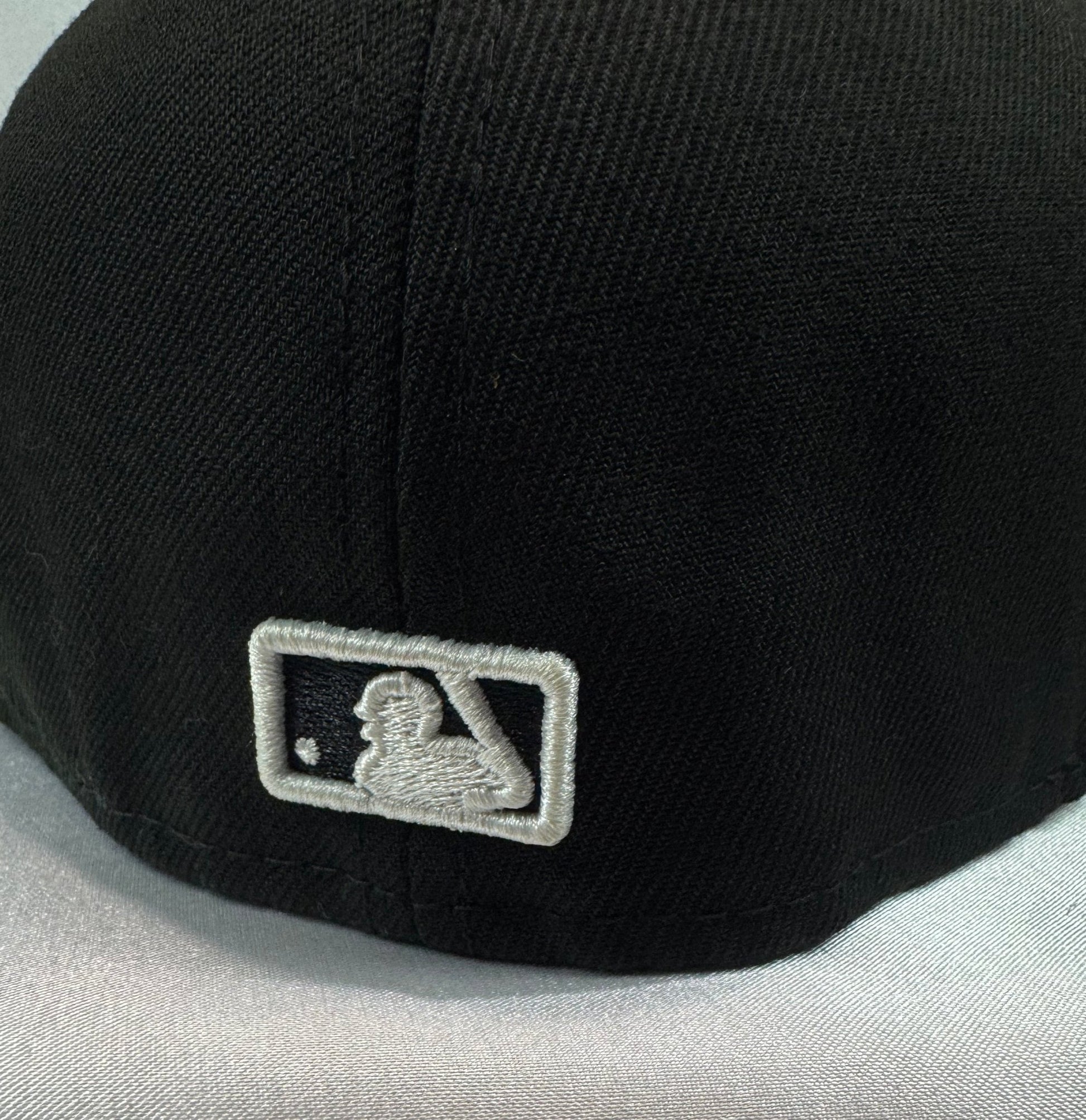 New Era 59FIFTY Boston Red Sox Fitted Hat 7 - ExclusiveCrowns