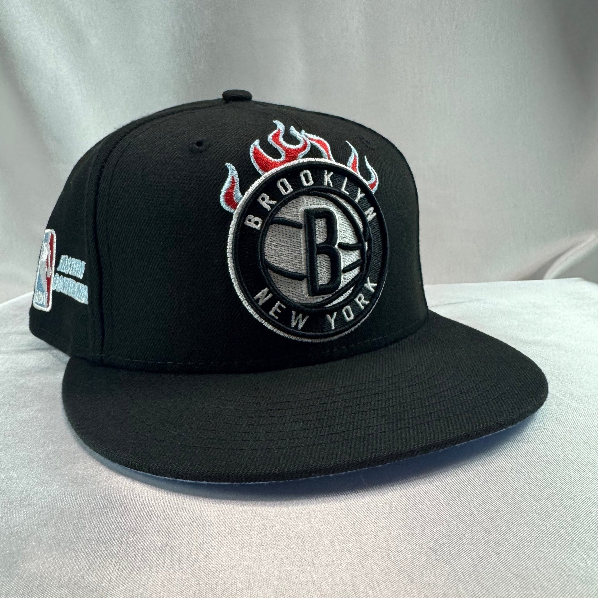New Era 59FIFTY Brooklyn Nets Fitted 7 3/8 - ExclusiveCrowns