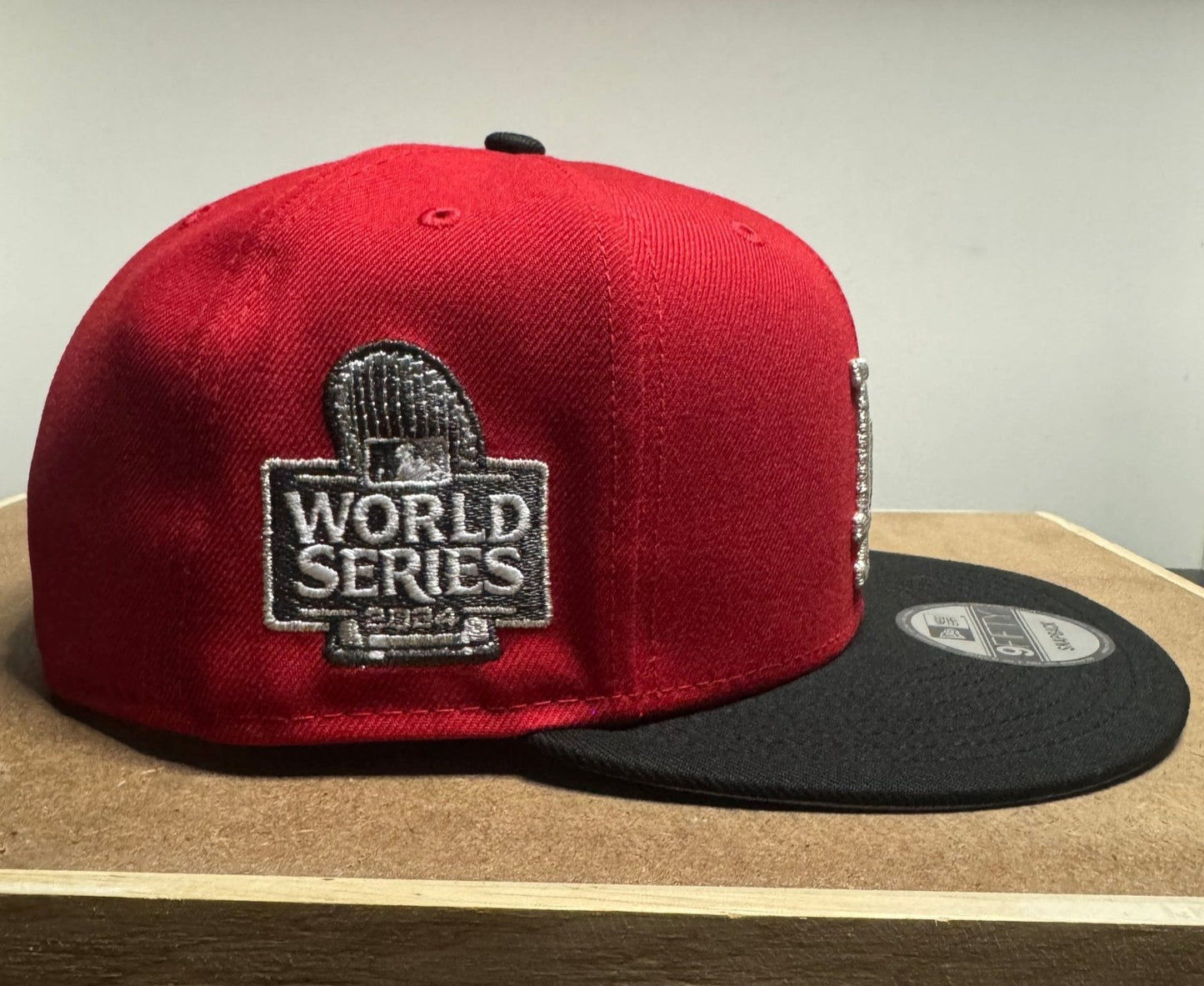 New Era 9 FIFTY Los Angeles Dodgers Snapback Adjustable - ExclusiveCrowns