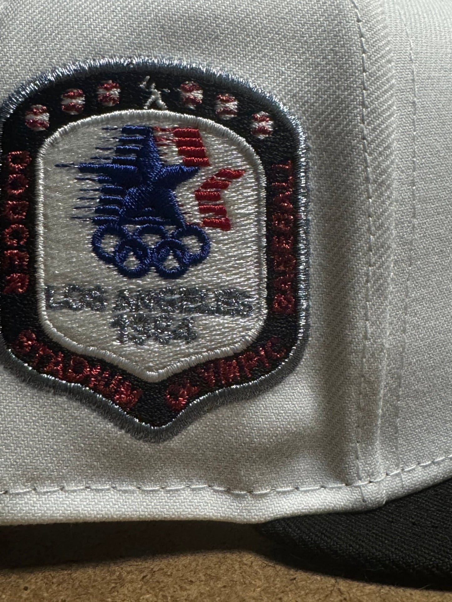 New Era 9 FIFTY White Script Los Angeles Dodgers Snapback Adjustable - ExclusiveCrowns