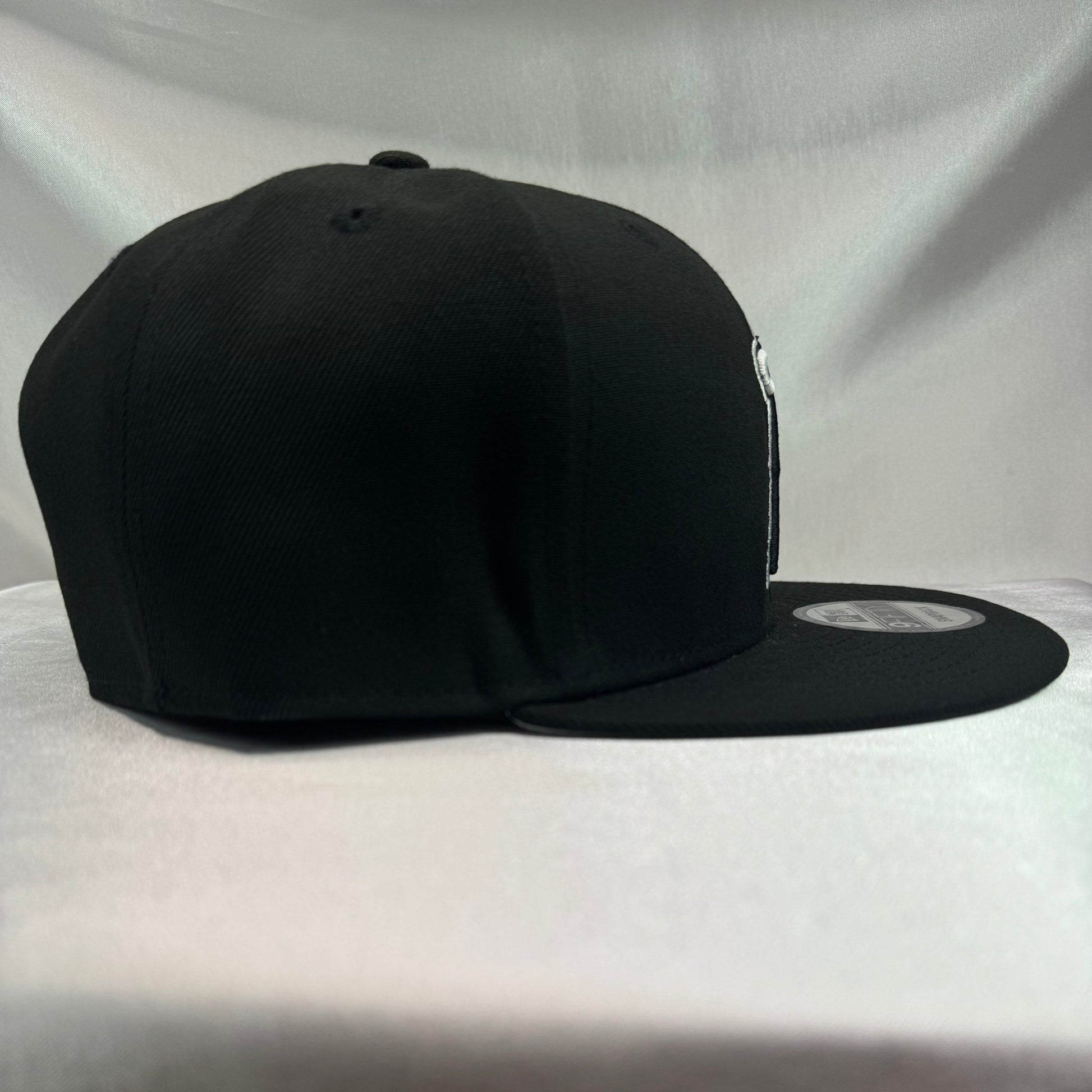 New Era 9FIFTY Los Angeles Angels Adjustable - ExclusiveCrowns