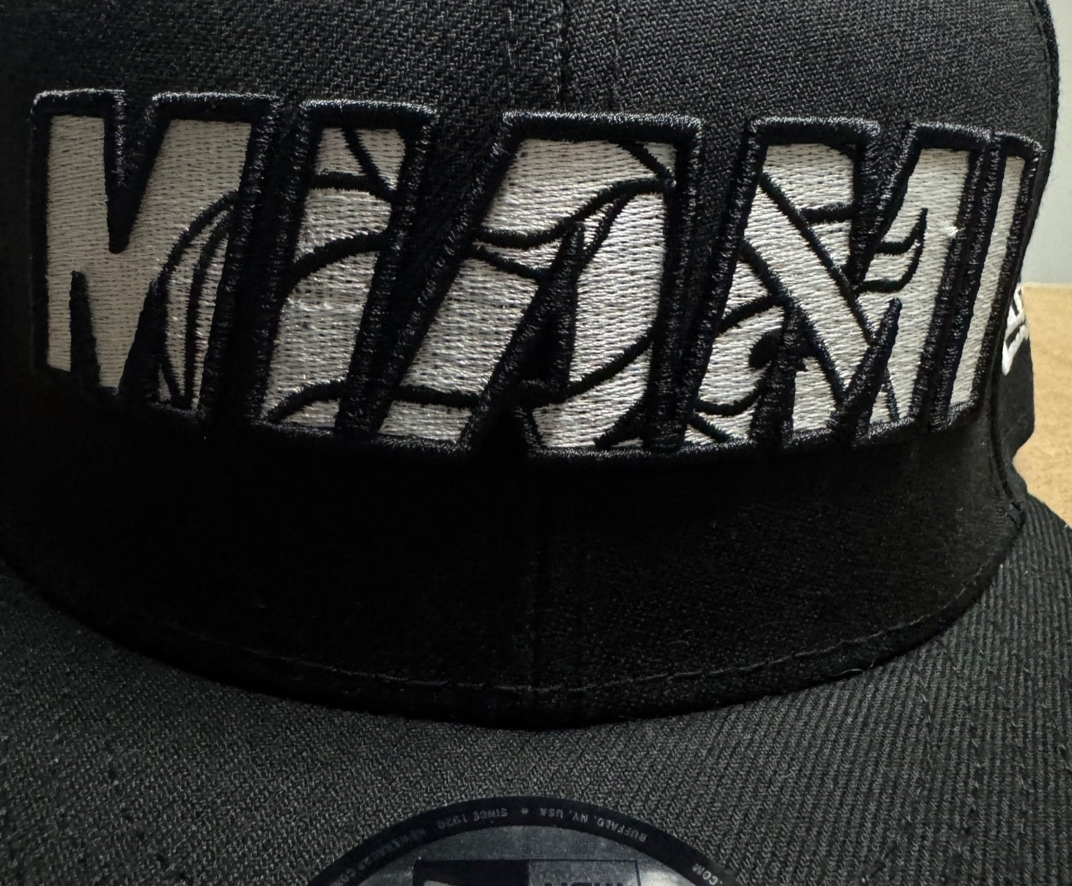 New Era 9FIFTY Miami Heat Snapback Adjustable - ExclusiveCrowns