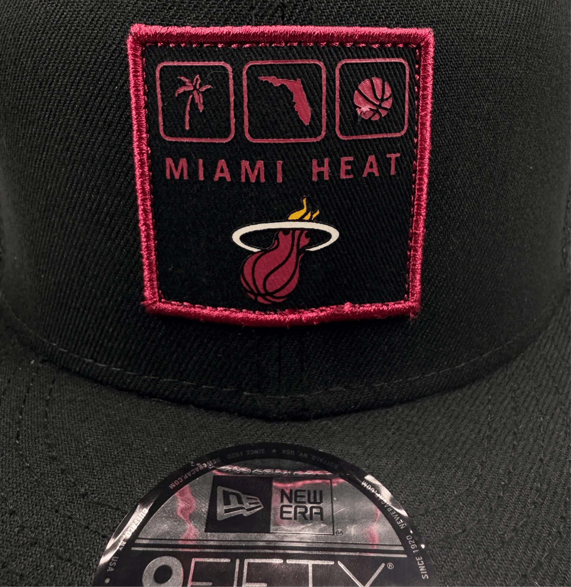 New Era 9FIFTY Miami Heat Snapback Adjustable - ExclusiveCrowns