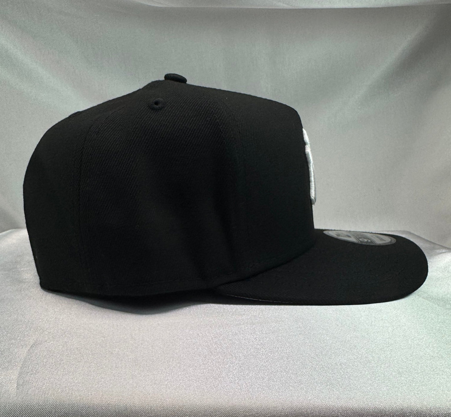 New Era 9FORTY New York Yankees Adjustable - ExclusiveCrowns