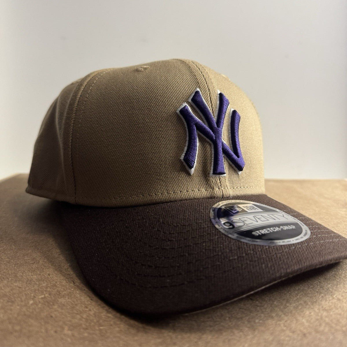 New Era 9Seventy Maxed Out New York Yankees Stretch - Snapback Hat - ExclusiveCrowns