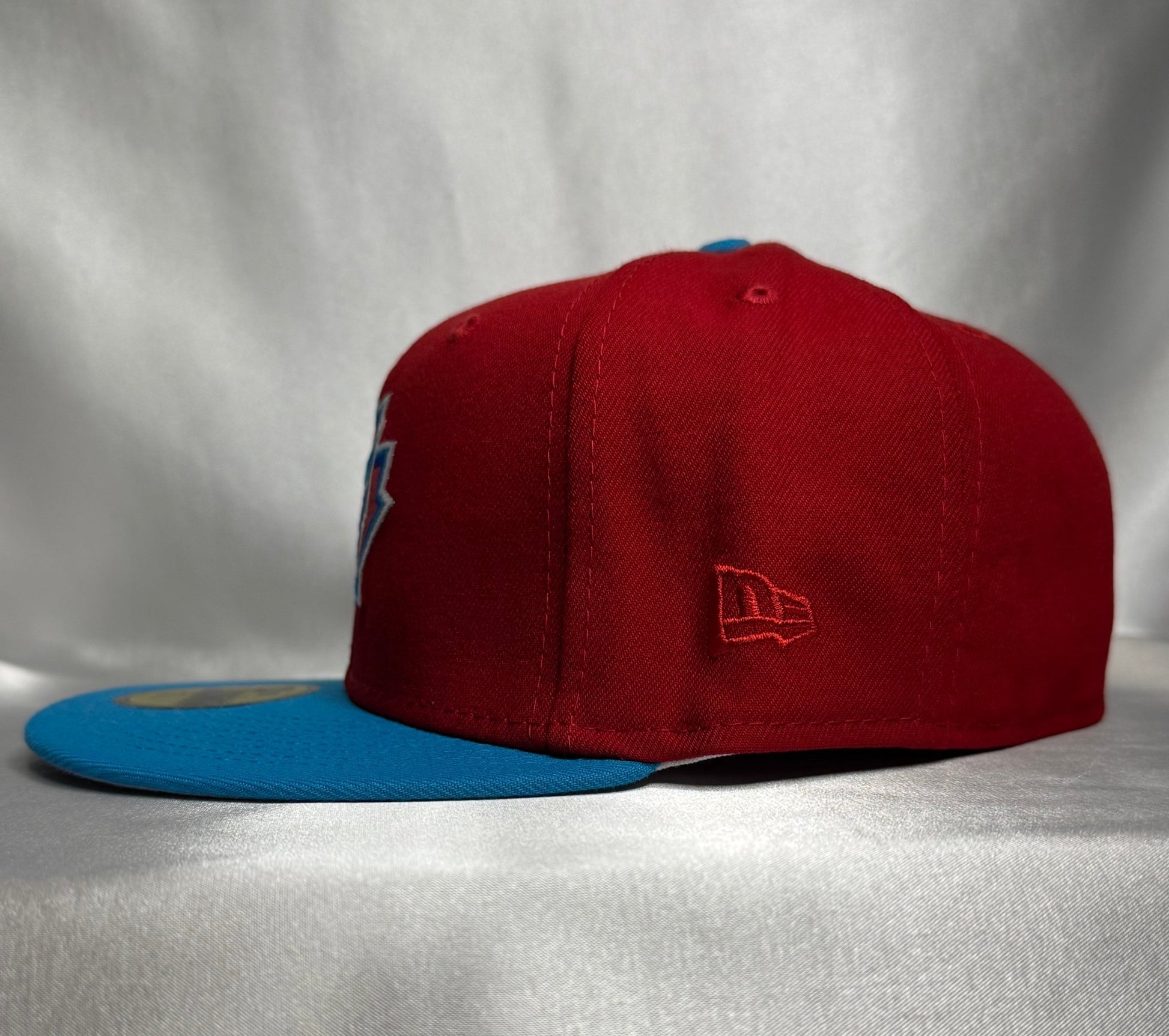 New Era59FIFTY Toronto Blue Jays Fitted 7 3/8 - ExclusiveCrowns