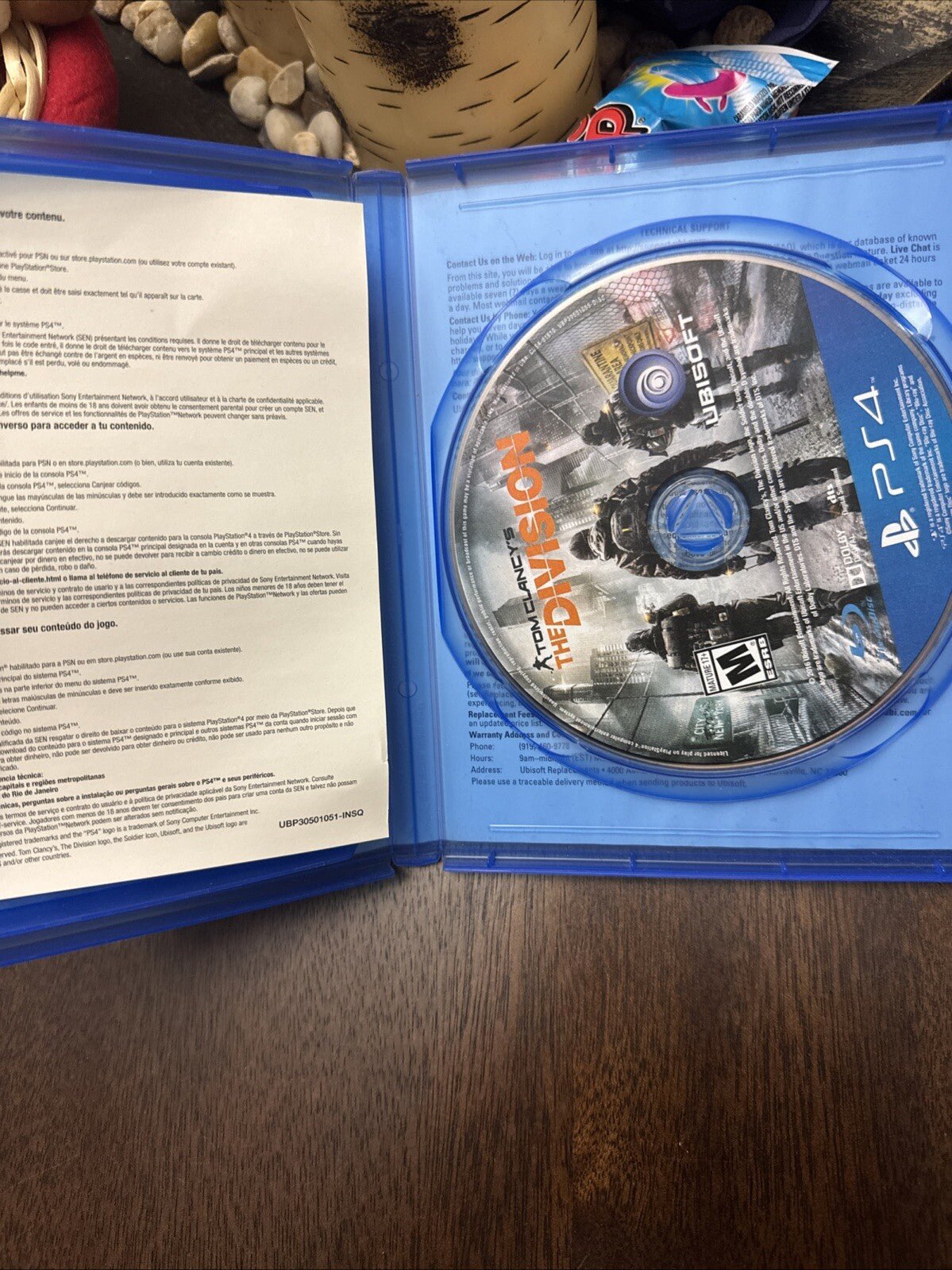 Tom Clancy's The Division PS4 PlayStation 4 - Complete CIB - ExclusiveCrowns
